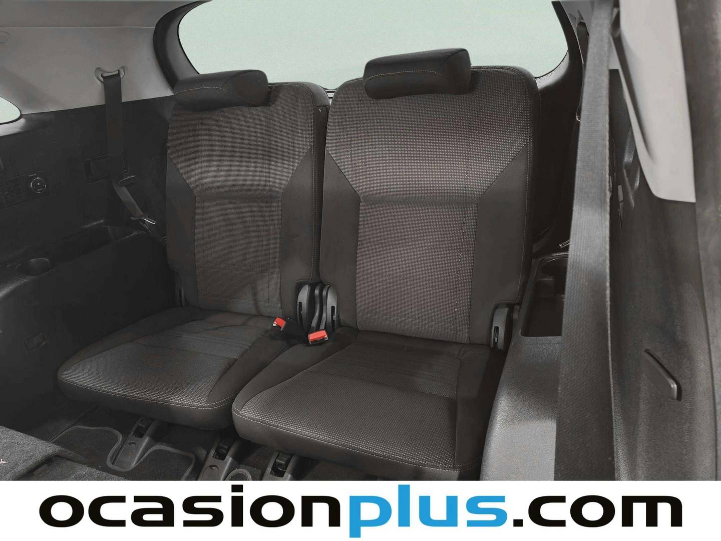 Extras y acabados del KIA Sorento KIA Sorento 2.2 CRDi Drive 4x4 (200 CV) 7 Plazas