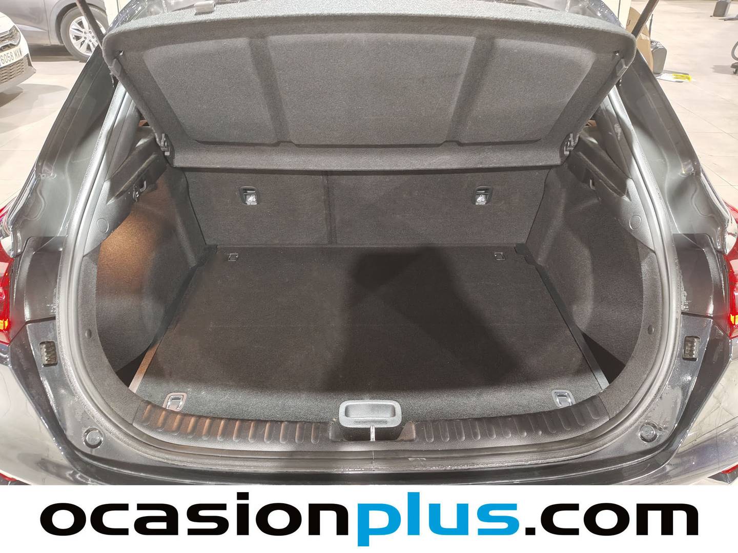 Fotos maletero KIA XCeed KIA XCeed 1.0 T-GDi Drive (100 CV)