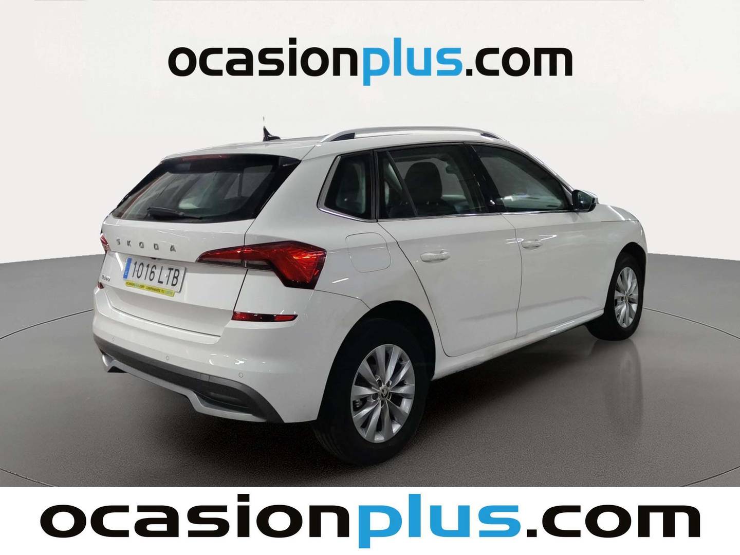 Foto trasera Skoda Kamiq Skoda Kamiq 1.0 TSI Ambition DSG (110 CV) izquierda