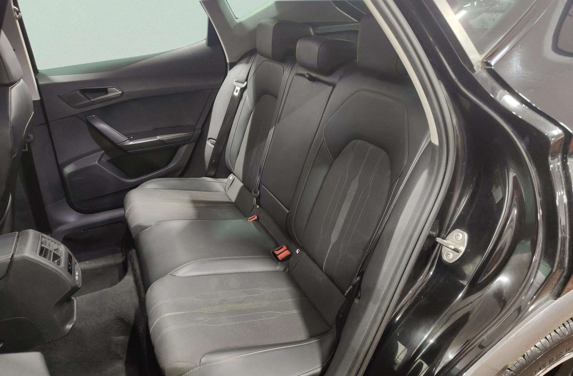 Cupra Formentor 1.5 TSI DSG - foto 13