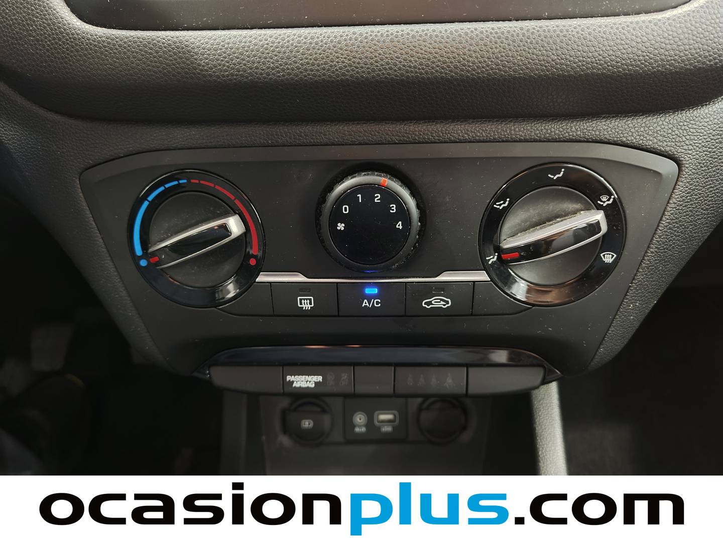 Acabados Hyundai i20 Hyundai i20 1.2 MPI Essence (75 CV)