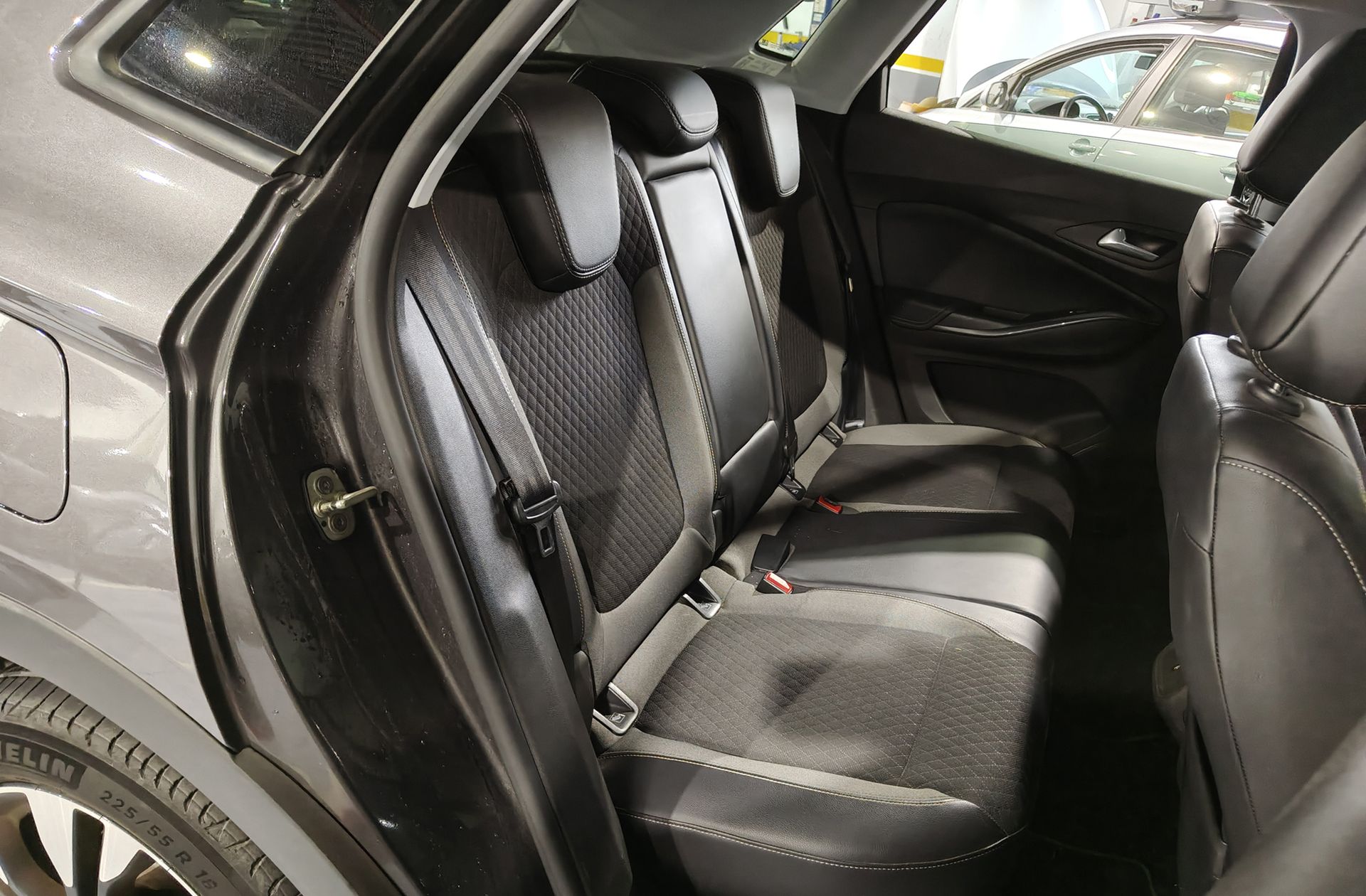 Opel Grandland X 1.2 Turbo Ultimate - foto 16