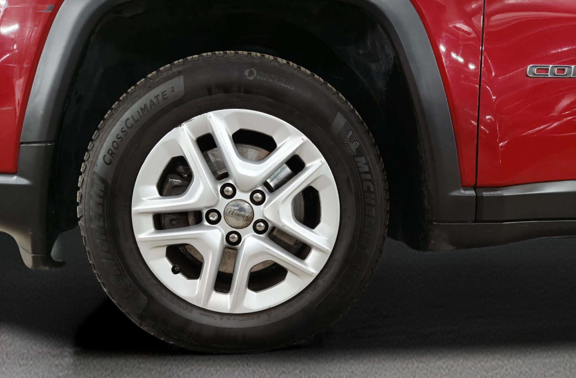 Jeep Compass 1.4 MultiAir Sport 4x2 - foto 27