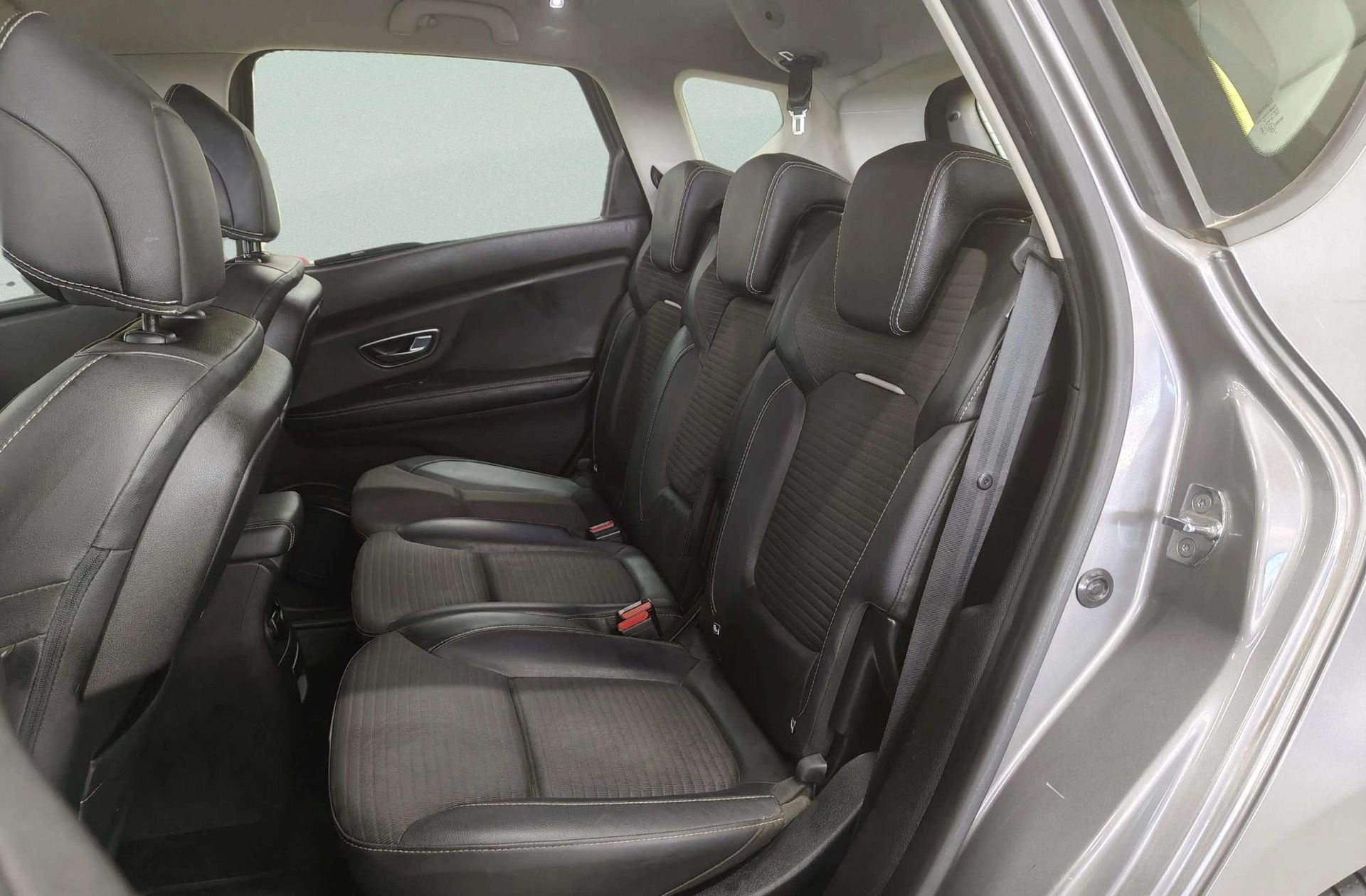 Renault Scénic Zen Energy TCe - foto 11