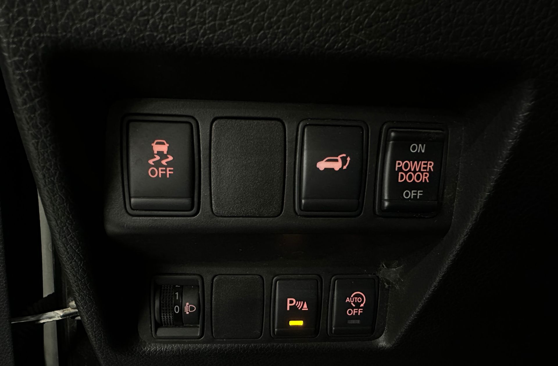 Nissan X-Trail dCi 130 N-Connecta - foto 10
