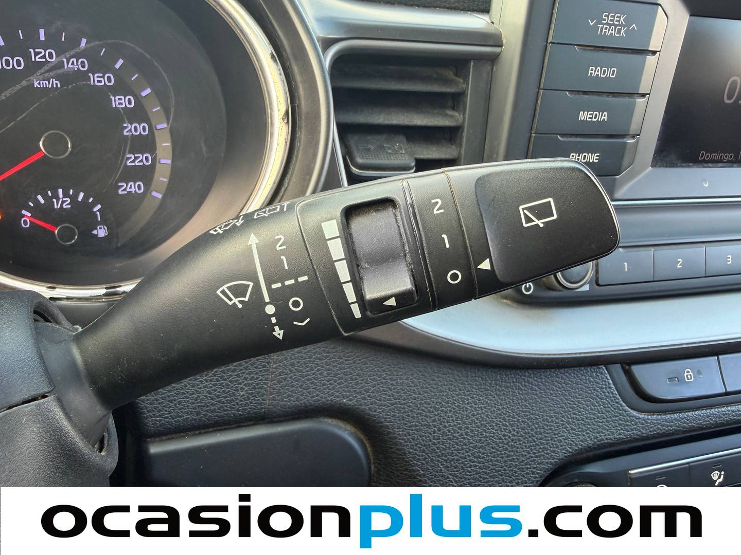 Foto KIA Ceed Kia Ceed 1.0 T-GDi Concept (120 CV)