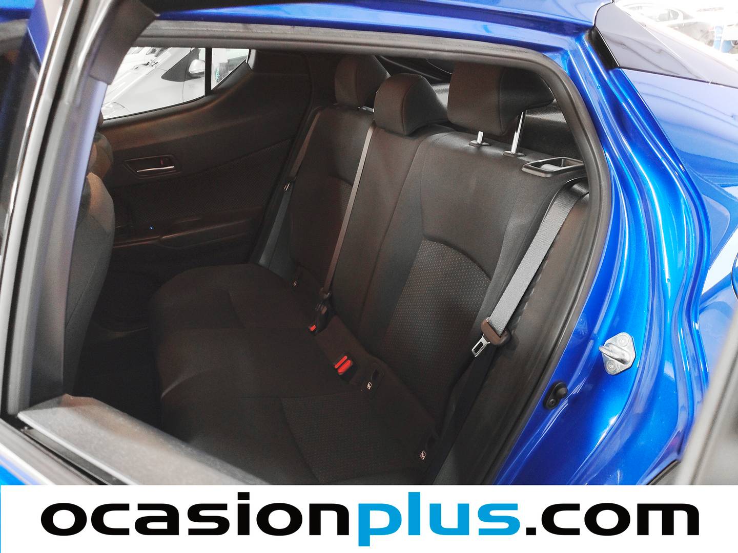 Foto asientos traseros Toyota C-HR Toyota C-HR 1.8 125H Advance (122 CV)
