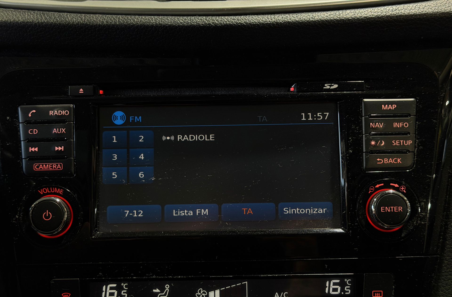 Nissan Qashqai dCi 110 N-Connecta 4x2 - foto 31