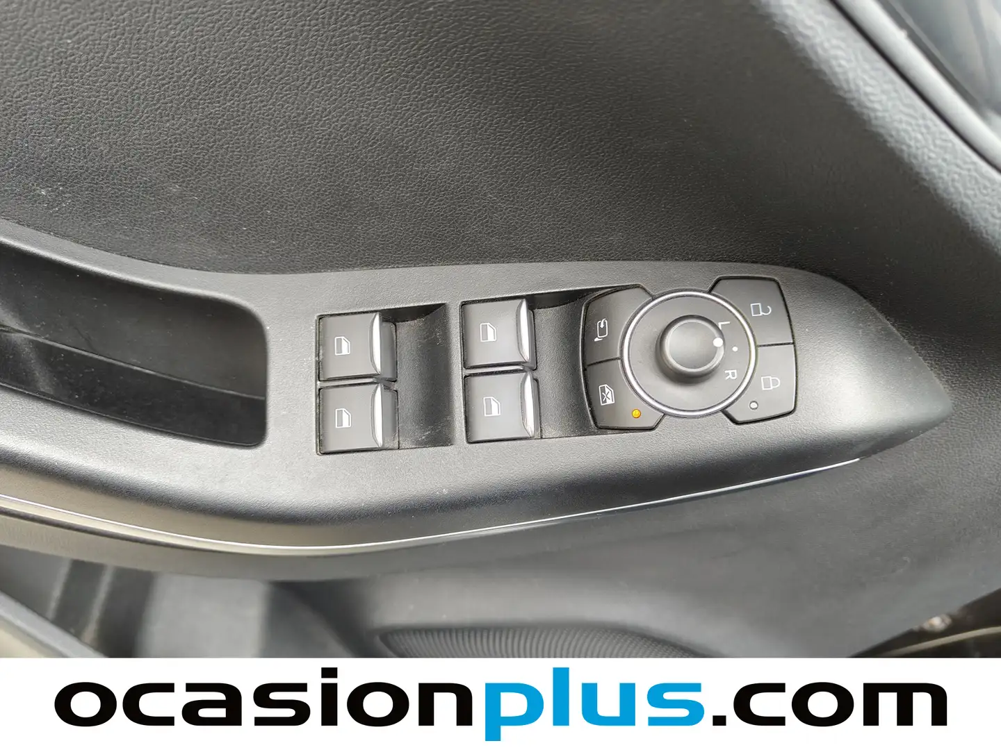 Foto Ford Puma Ford Puma 1.0 EcoBoost MHEV ST-Line X  (125 CV)