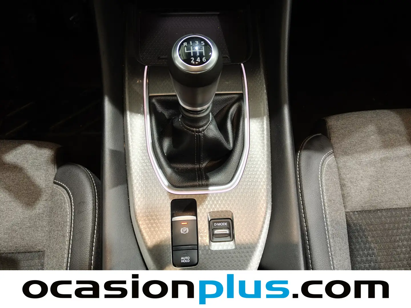 Foto Nissan QASHQAI Nissan Qashqai DIG-T 140 N-Connecta (140 CV)