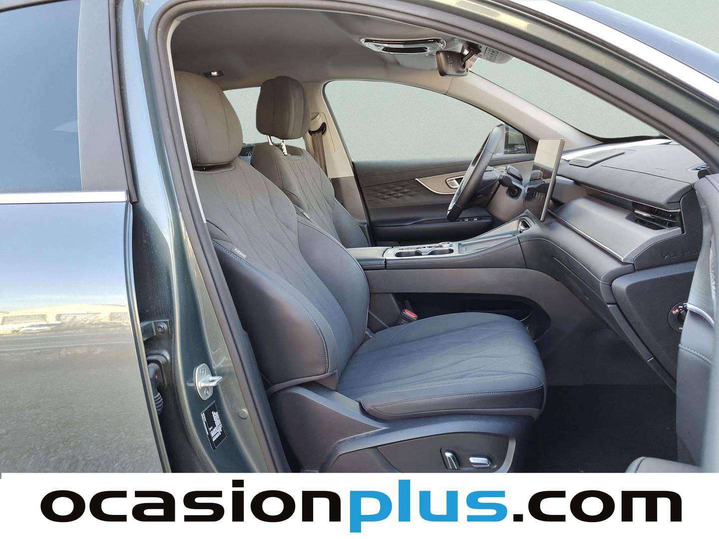 EBRO S800 EBRO S800 1.6 TGDI Premium DCT (147 CV) 7 Plazas de segunda mano