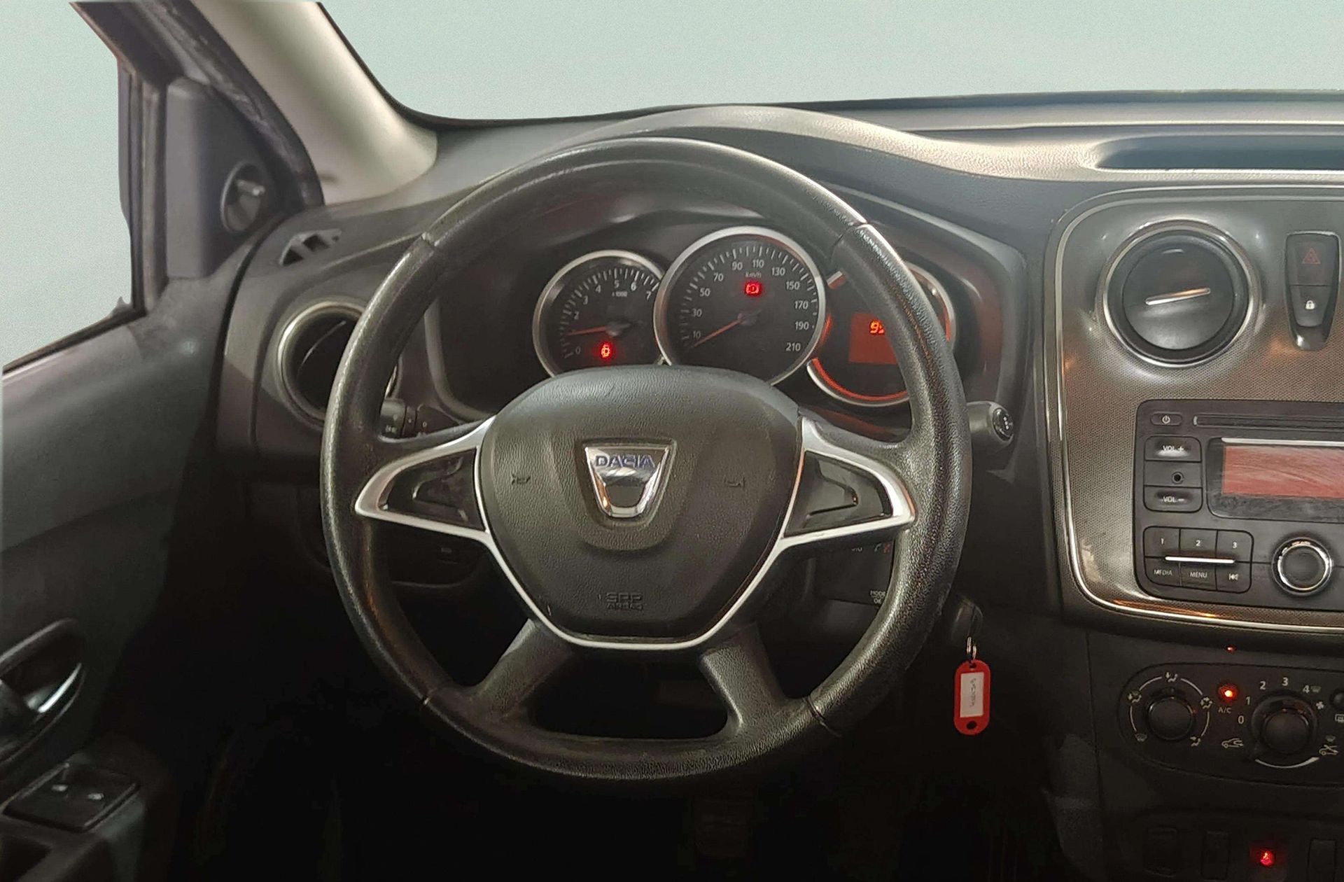 Dacia Sandero Stepway TCe - foto 18