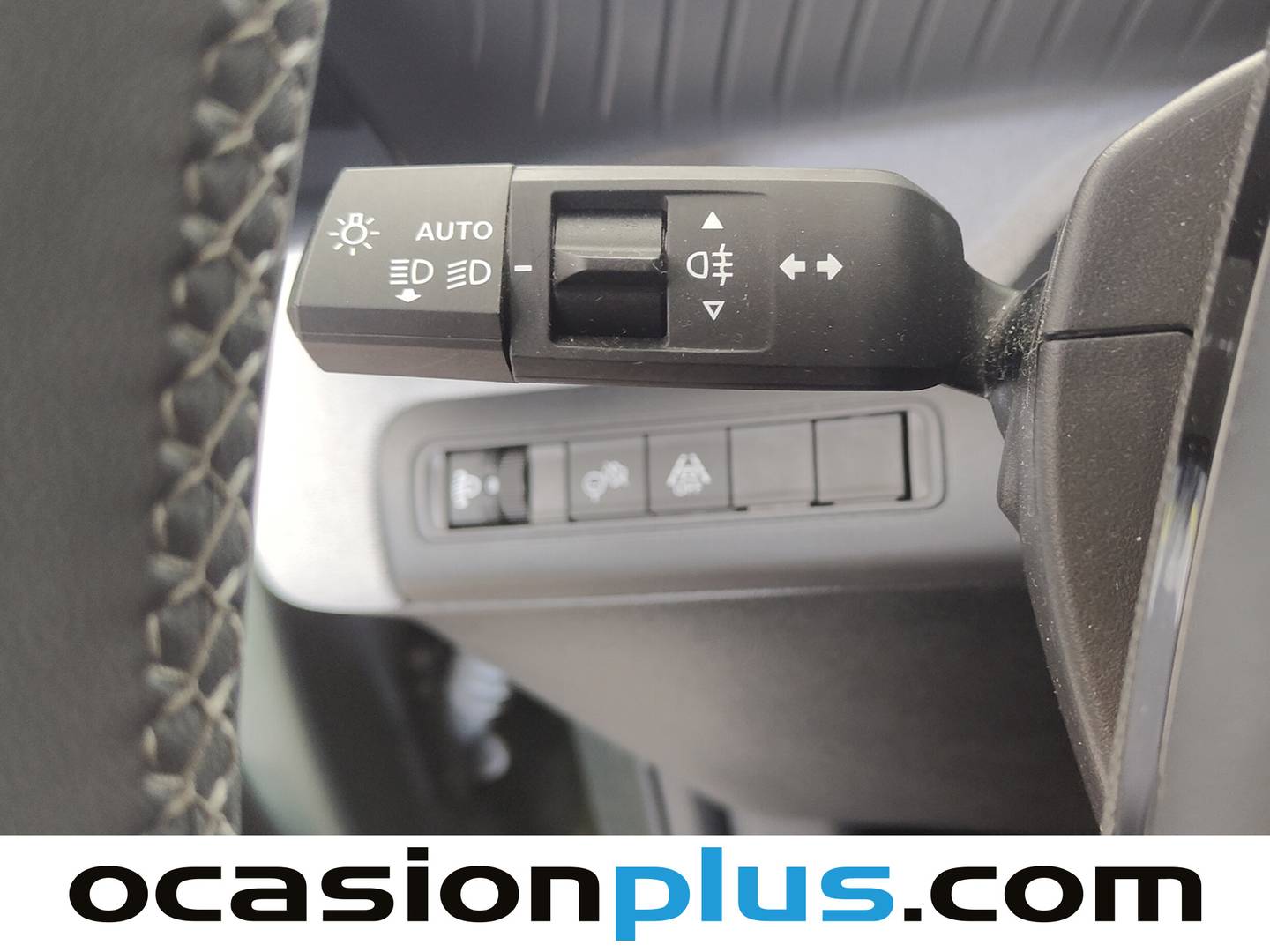 Accesorios del Citroën C3 Aircross Citroën C3 Aircross Hybrid 145 Plus e-DCS6 (145 CV)