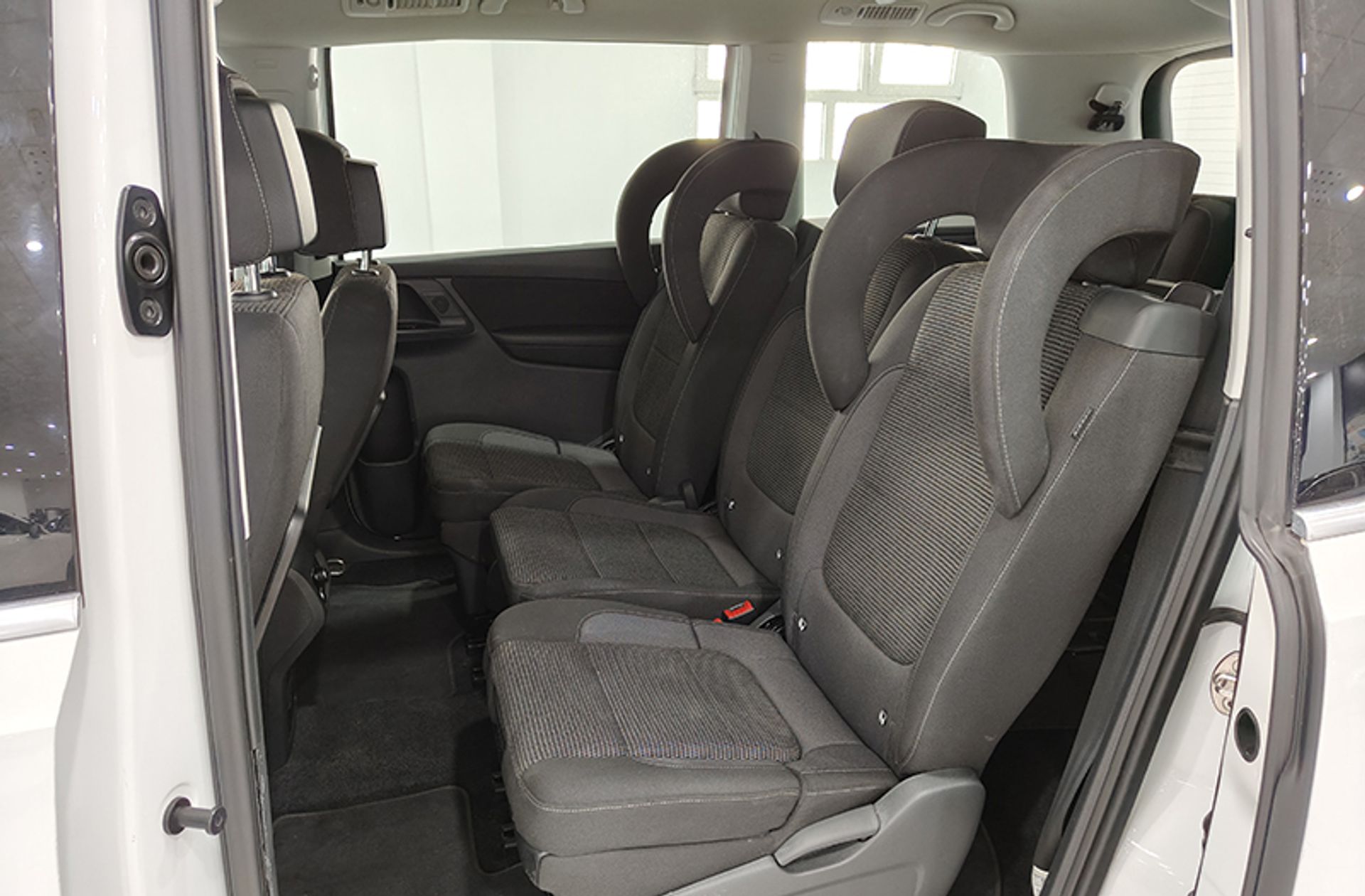Volkswagen Sharan Advance 1.4 TSI DSG 7 plazas - foto 13