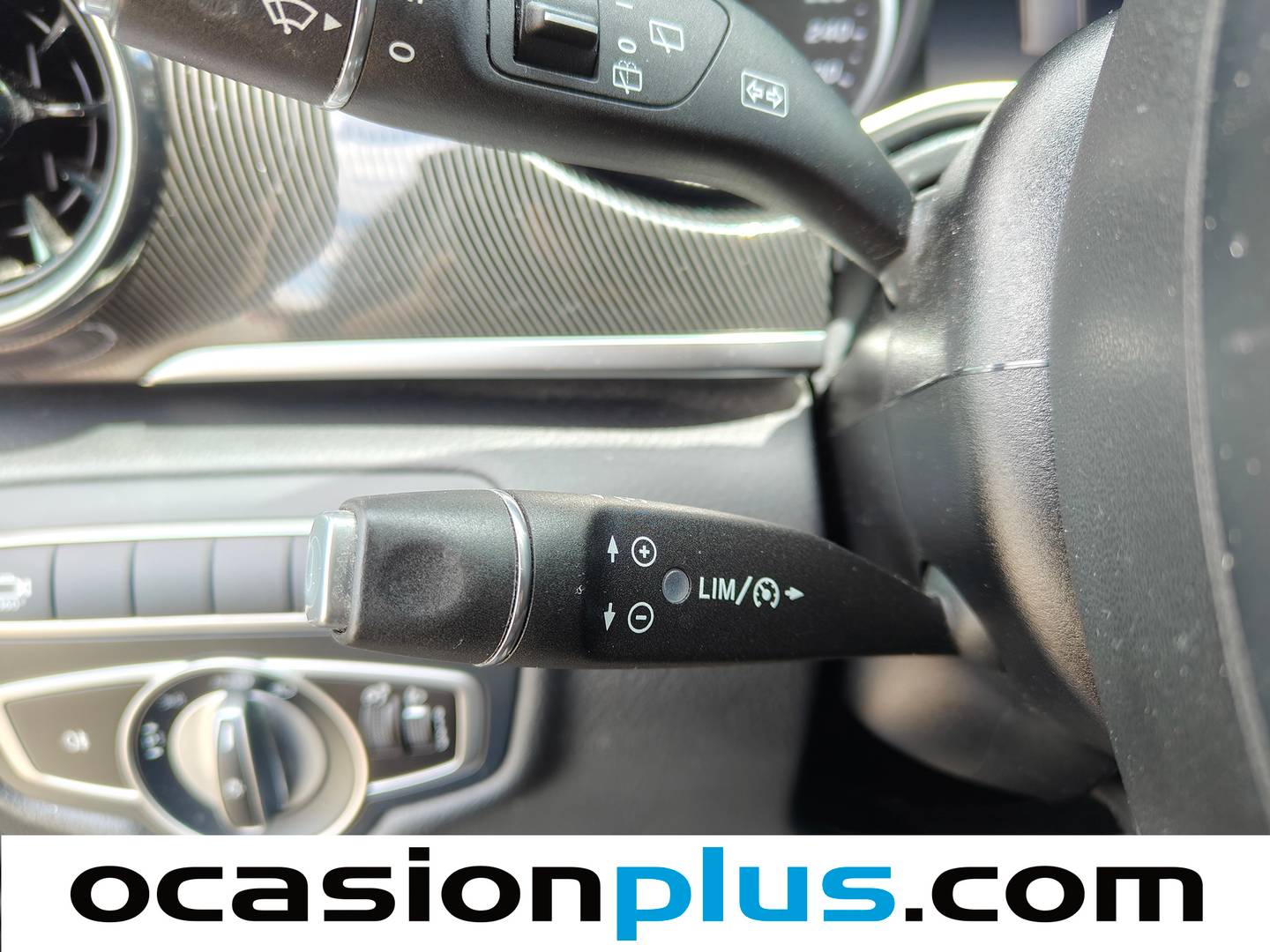 Equipamiento del Mercedes Clase V Mercedes Clase V V 220 d Largo (163 CV) 7 Plazas