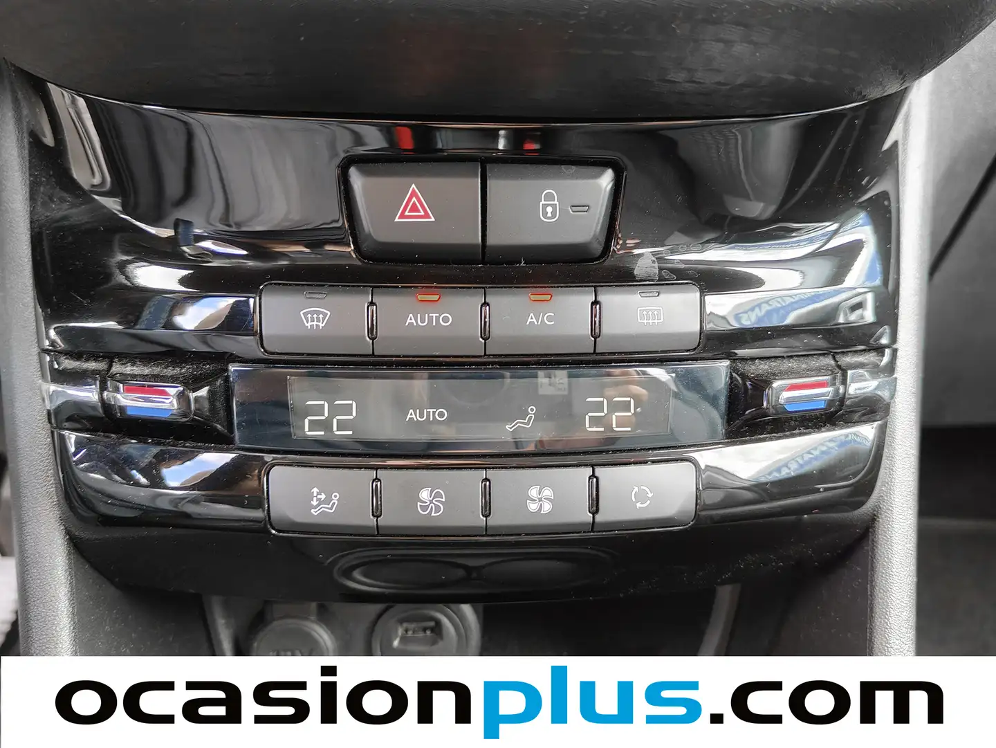 Foto Peugeot 2008 Peugeot 2008 BlueHDi 100 Allure (100 CV)