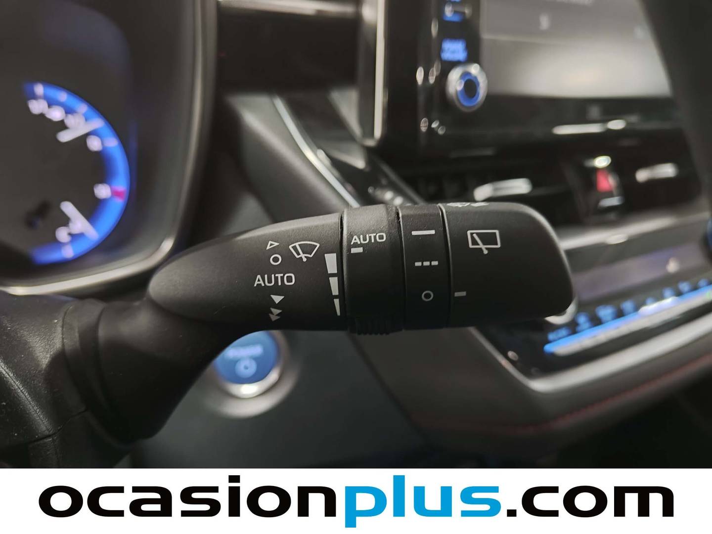 Foto Toyota Corolla Toyota Corolla Touring Sports 180H Advance 132 kW (180 CV)