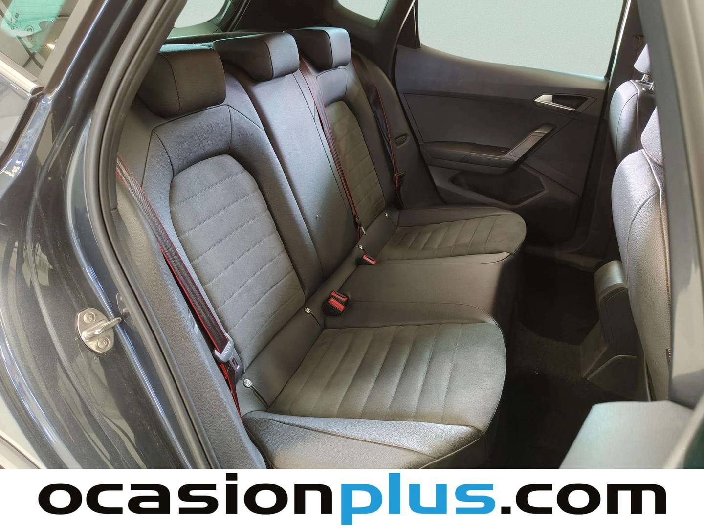 Foto Seat Arona SEAT Arona 1.5 TSI S&S FR XL DSG (150 CV)