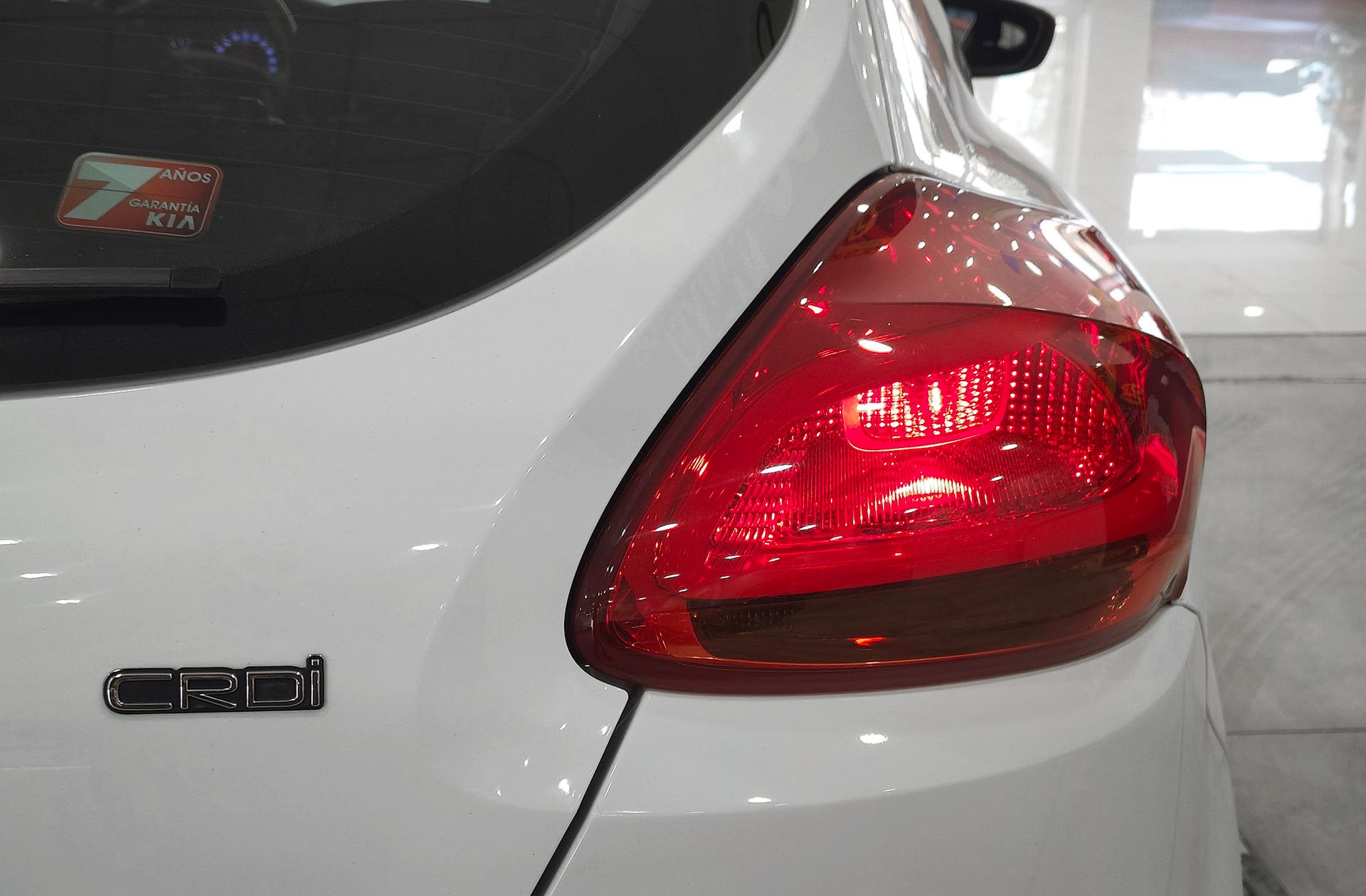 Kia ProCeed 1.6 CRDi VGT Concept - foto 14
