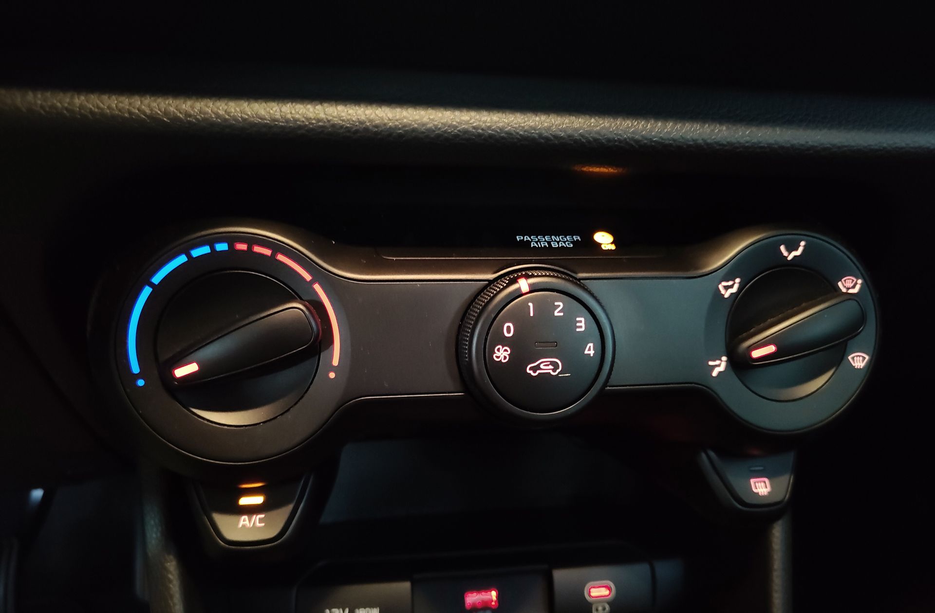 Kia Picanto 1.0 GDi Concept - foto 26