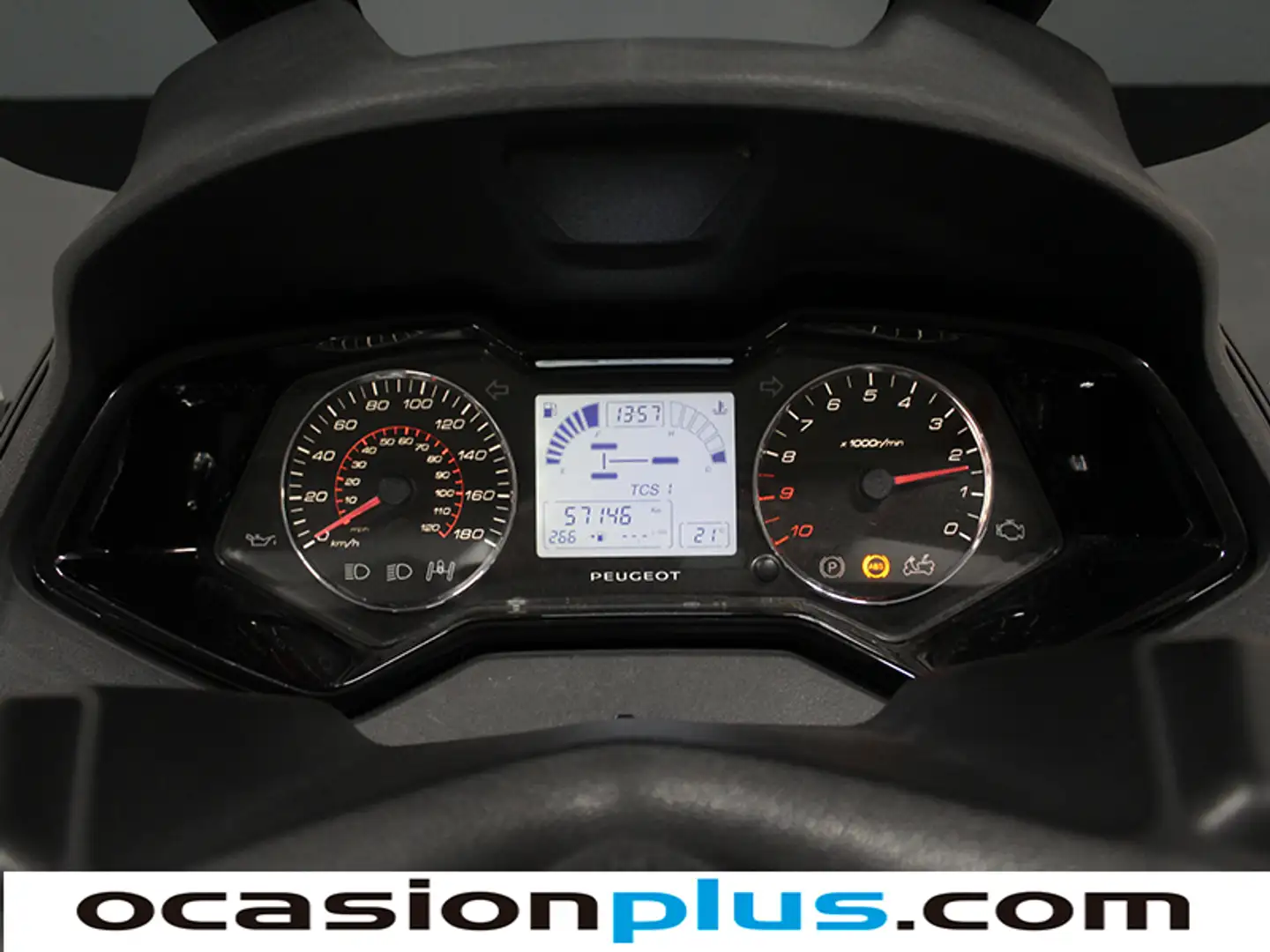 Foto Peugeot Metropolis 400 Peugeot Metropolis 400 Metropolis 400 (35 CV)