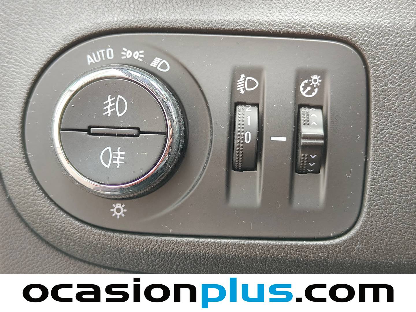 Accesorios del Opel Crossland X Opel Crossland X 1.2 Design Line 120 Aniversario (110 CV)