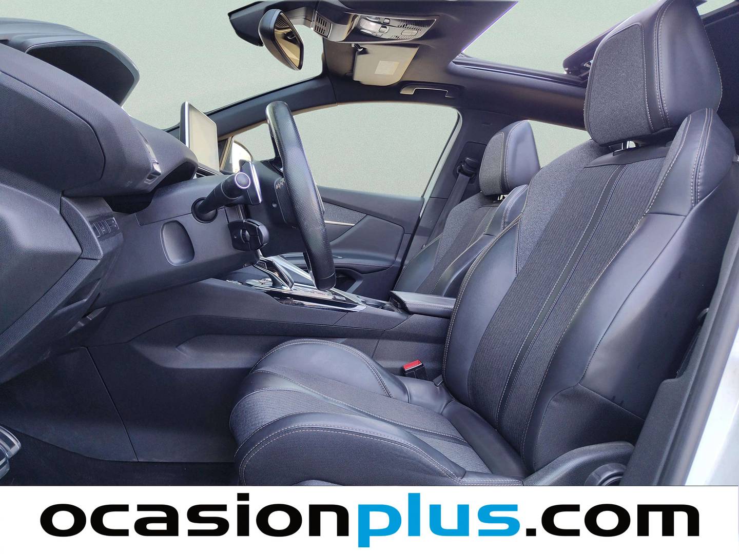 Foto asientos delanteros Peugeot 3008 Peugeot 3008 THP 165 GT Line S&S Auto (165 CV)