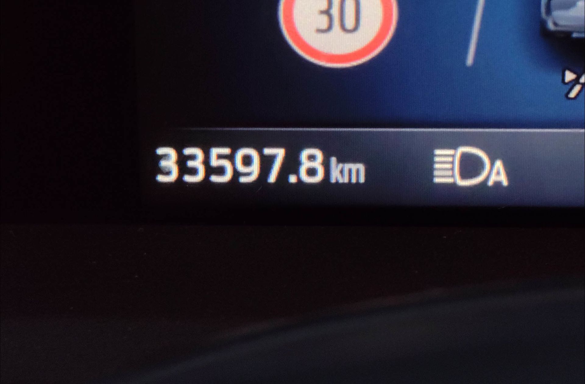 Ford Tourneo Courier 1.0 EcoBoost Titanium - foto 9