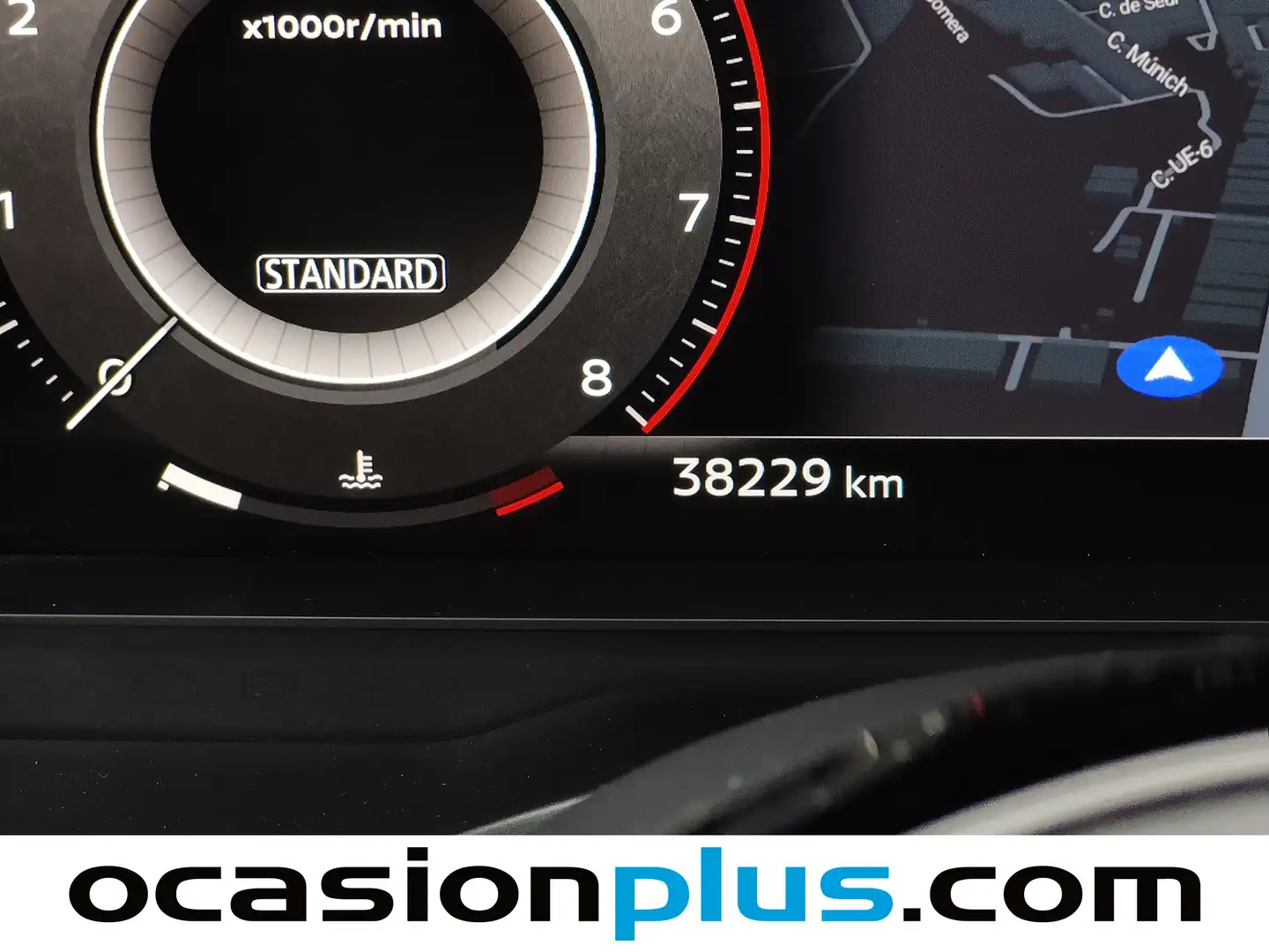 Foto Nissan QASHQAI Nissan Qashqai 140 mHEV N-Connecta 4x2 (140 CV)