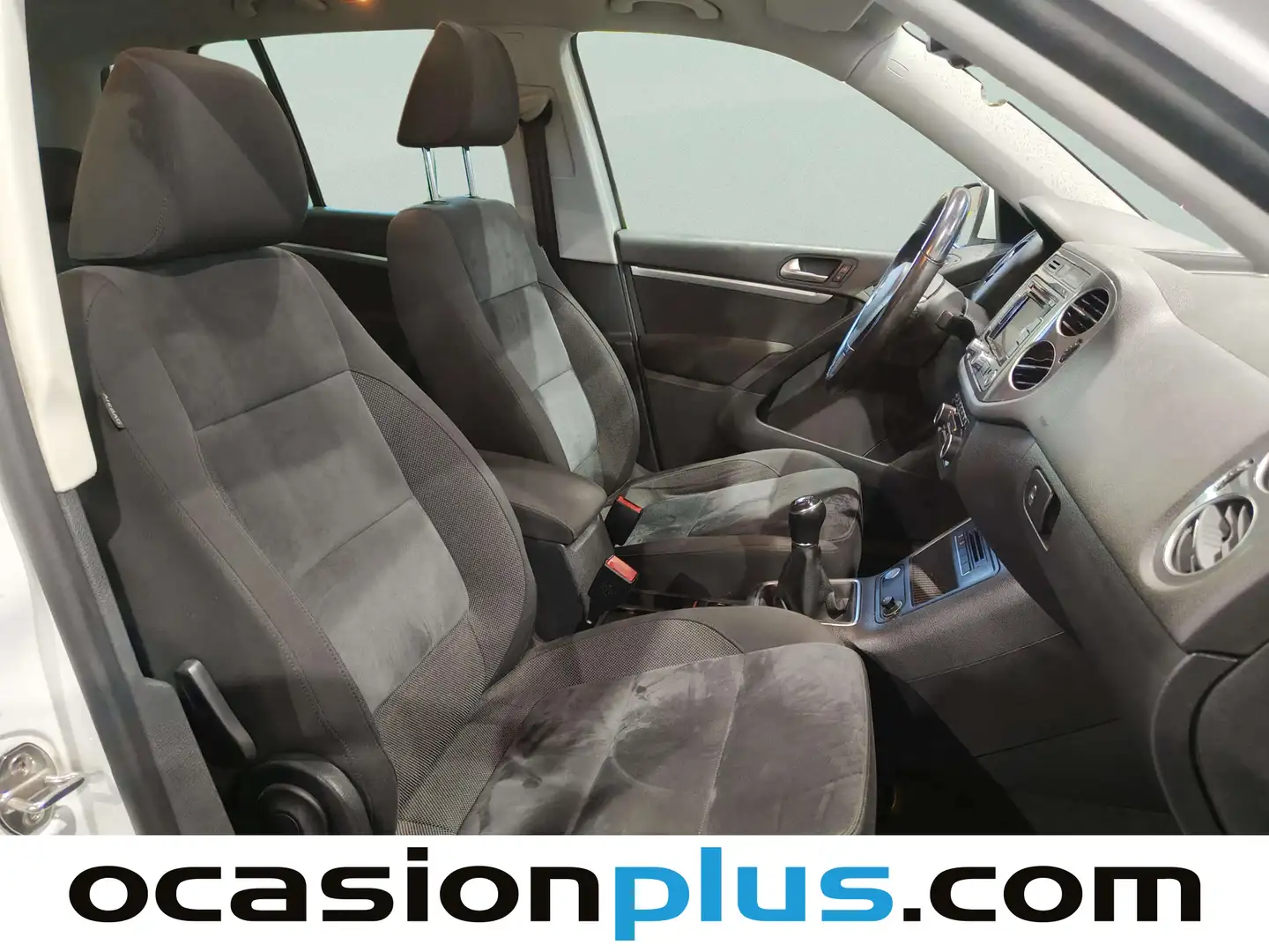 Foto Volkswagen Tiguan Volkswagen Tiguan Sport 2.0 TDI BMT 4x2 (140 CV)