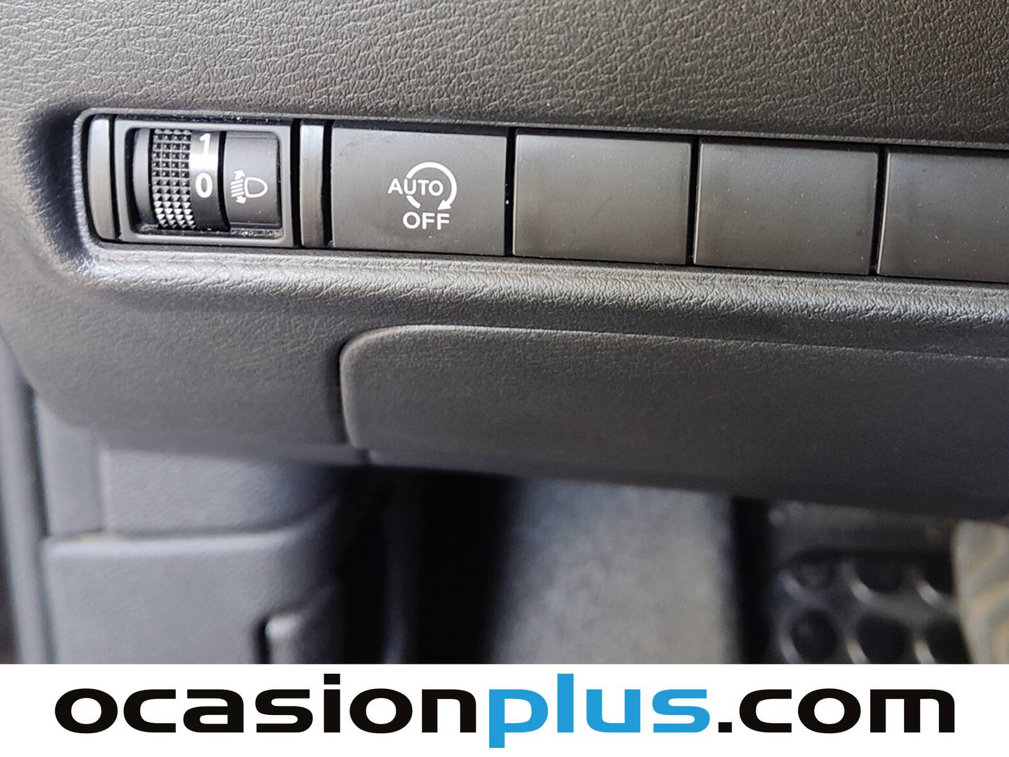 Equipamiento del Nissan JUKE Nissan Juke DIG-T Acenta (117 CV)