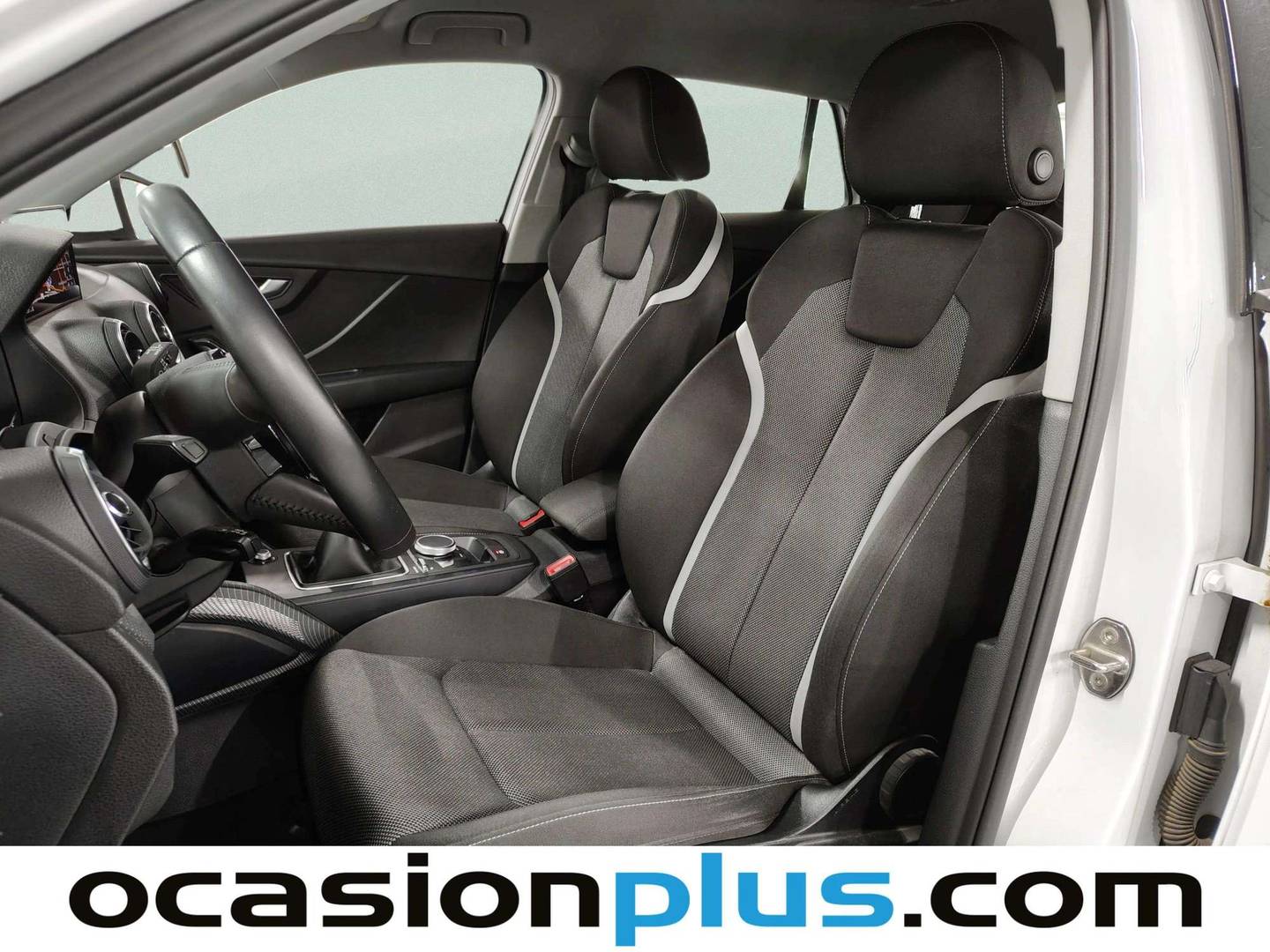 Foto asientos delanteros Audi Q2 Audi Q2 sport 35 TFSI (150 CV)