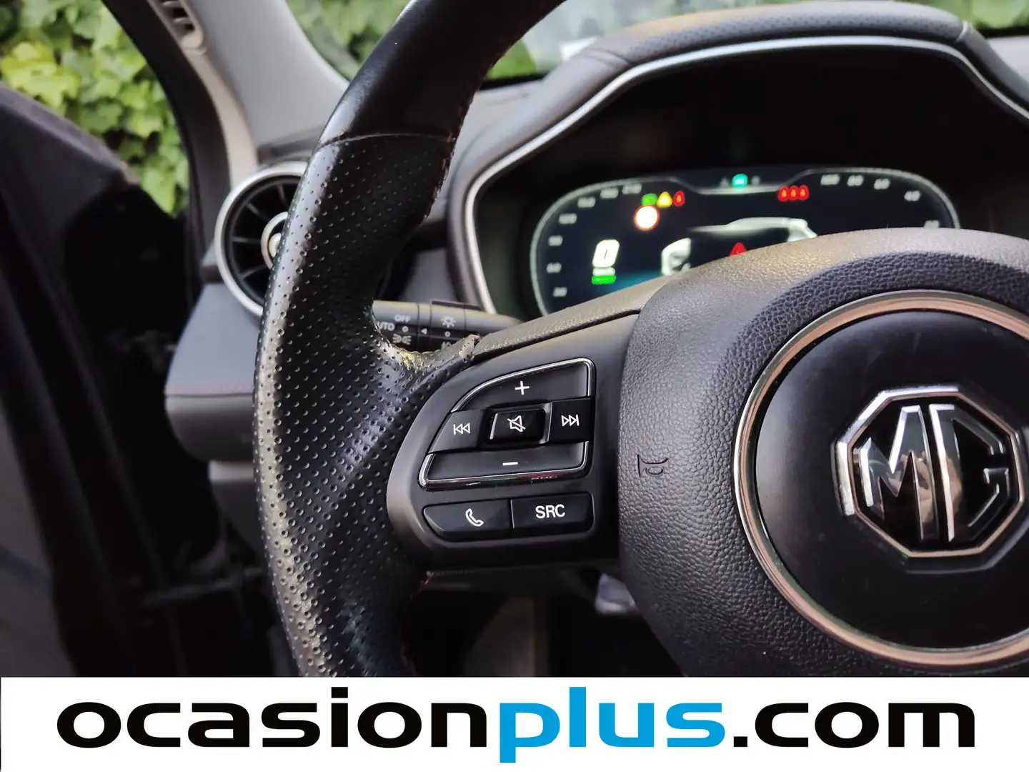 Foto MG eHS MG eHS 1.5 T-GDI PHEV Luxury (258 CV)