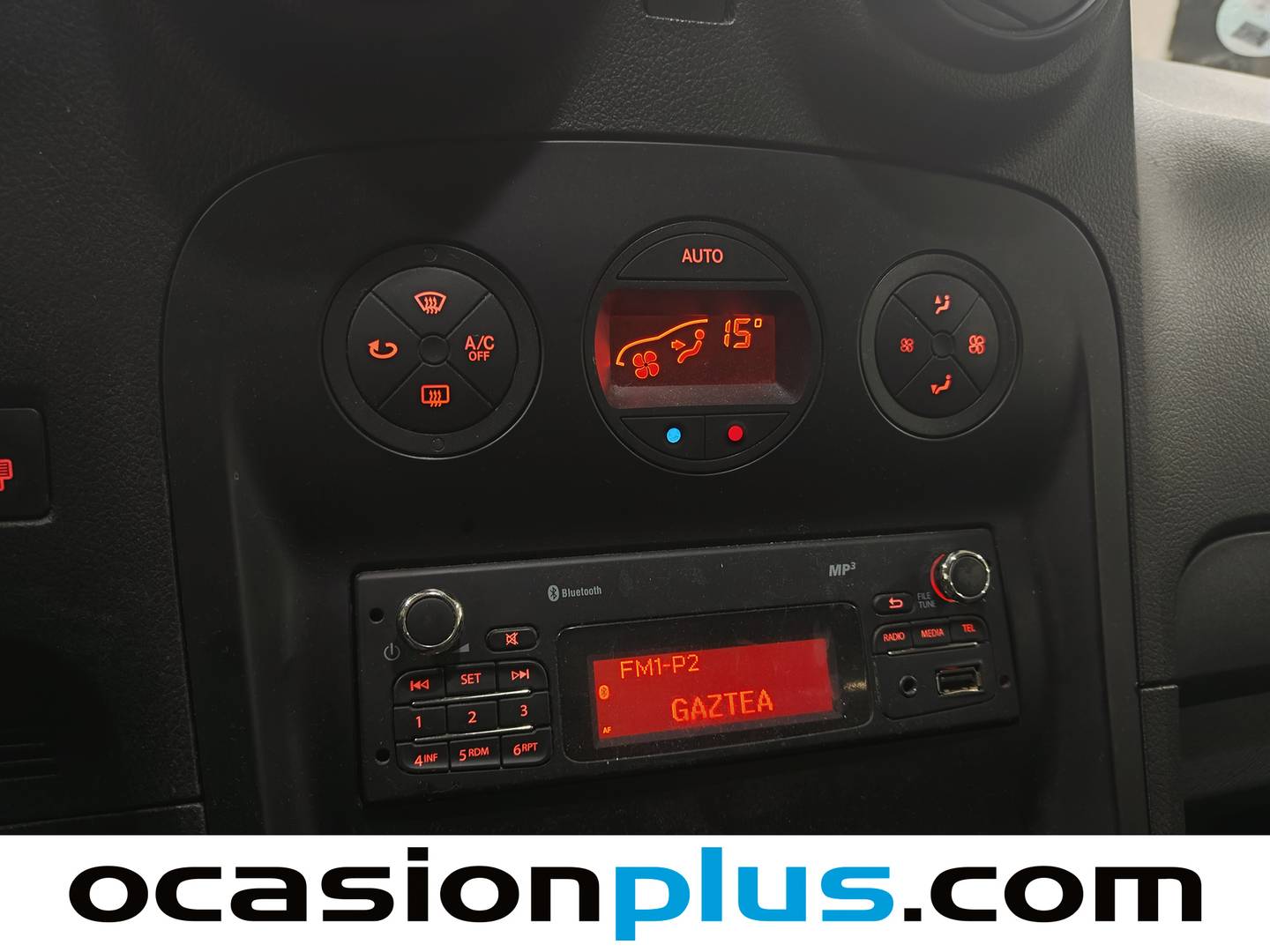 Extras y acabados del Mercedes Citan Mercedes Citan 109 CDI Tourer Select Largo (90 CV)