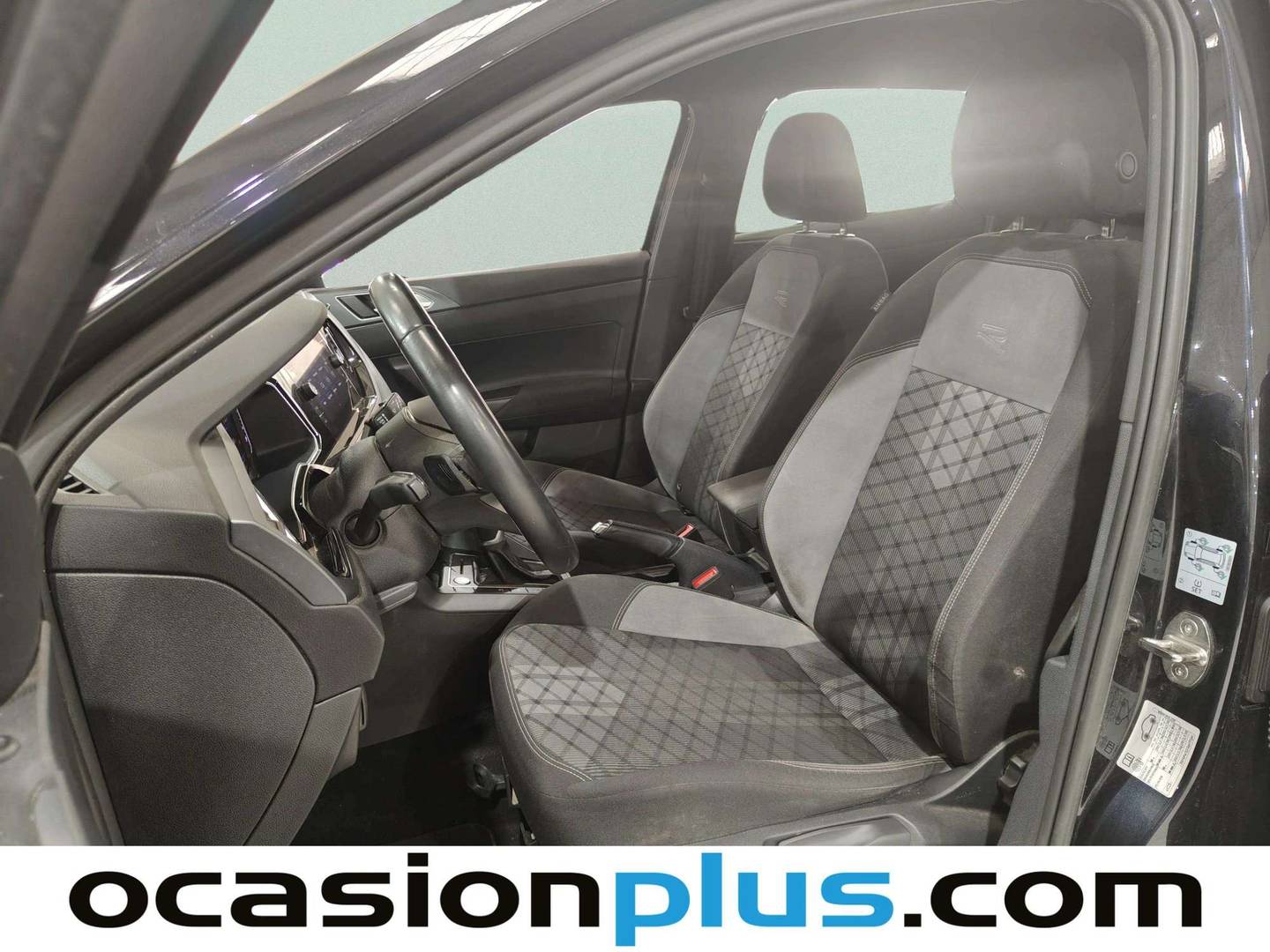 Foto asientos delanteros Volkswagen Taigo Volkswagen Taigo R-Line 1.5 TSI (150 CV) DSG