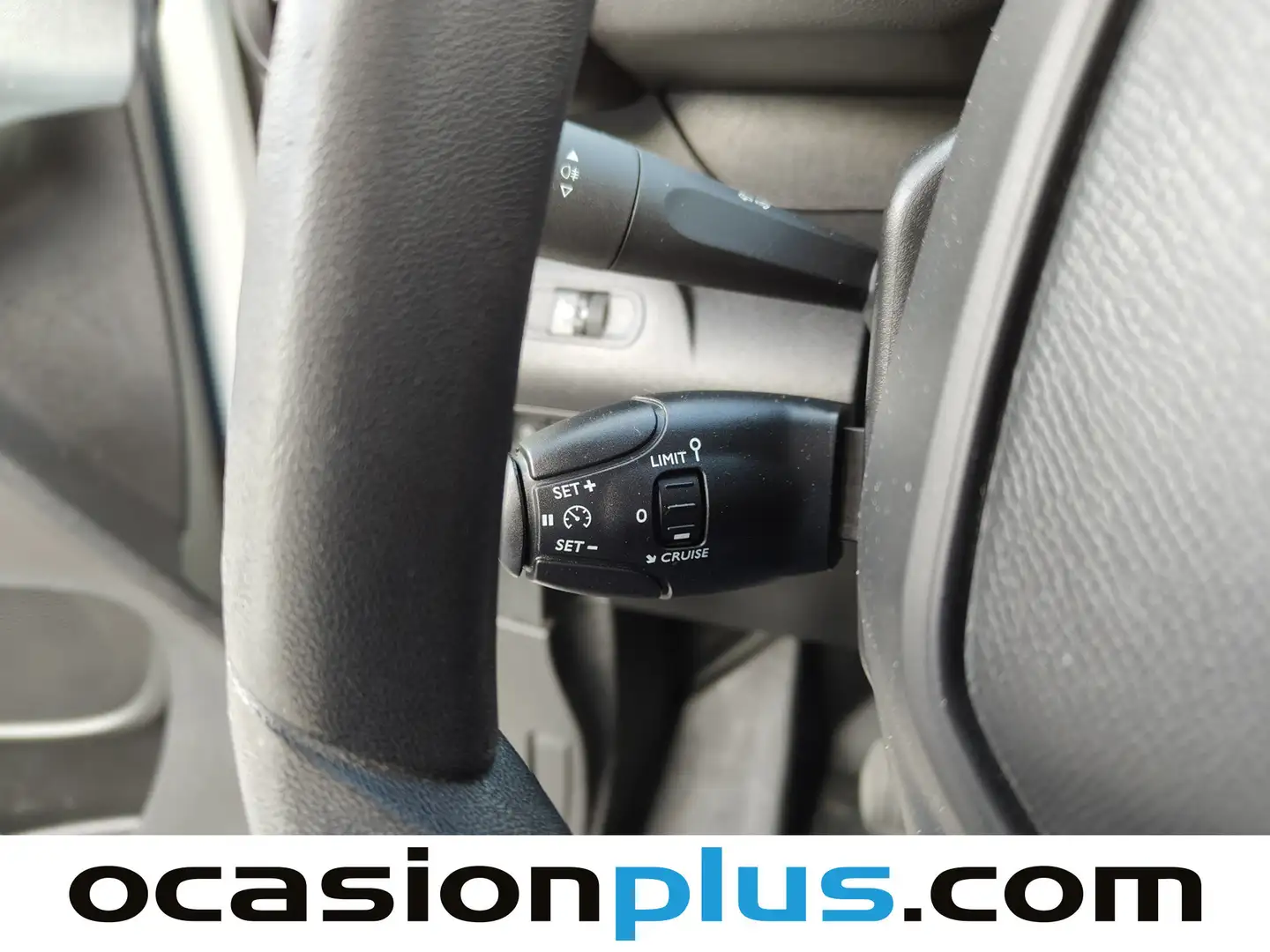 Foto Peugeot Partner Peugeot Partner BlueHDi 100 S&S Pro Standard 600kg (98 CV)