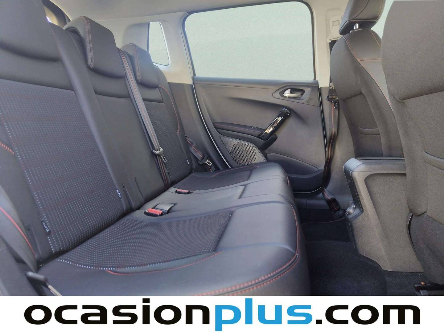 Peugeot 2008 Peugeot 2008 PureTech 130 S&S GT Line (130 CV) 2016