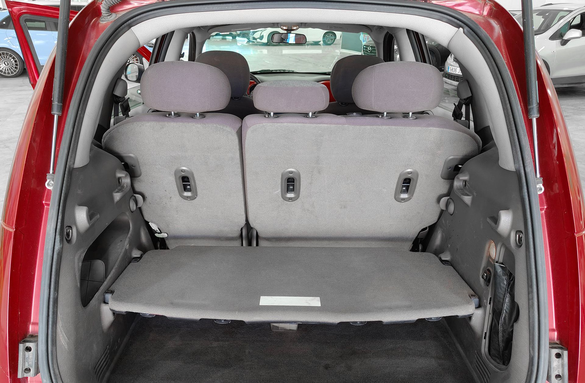 Chrysler PT Cruiser 2.4 Touring - foto 13