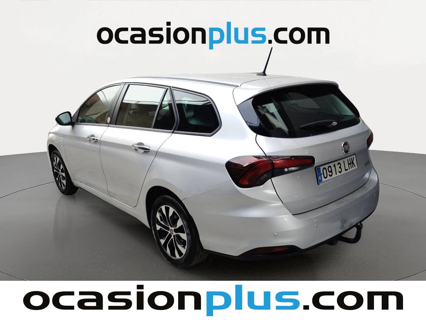 Foto delantera Fiat Tipo Fiat Tipo SW 1.3 Multijet Mirror (95 CV) derecha