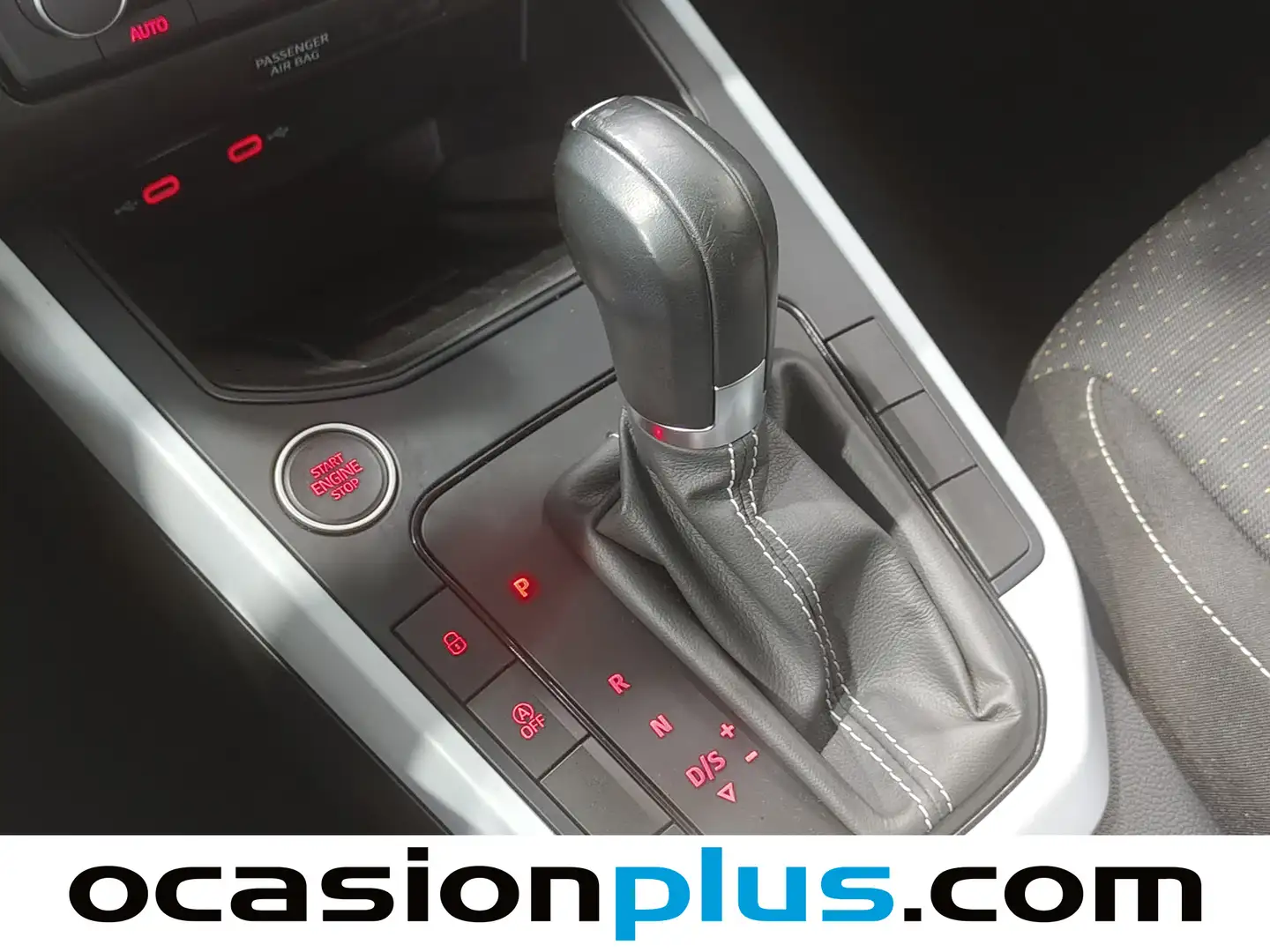 Foto Seat Arona SEAT Arona 1.0 TSI Style XL DSG (110 CV)