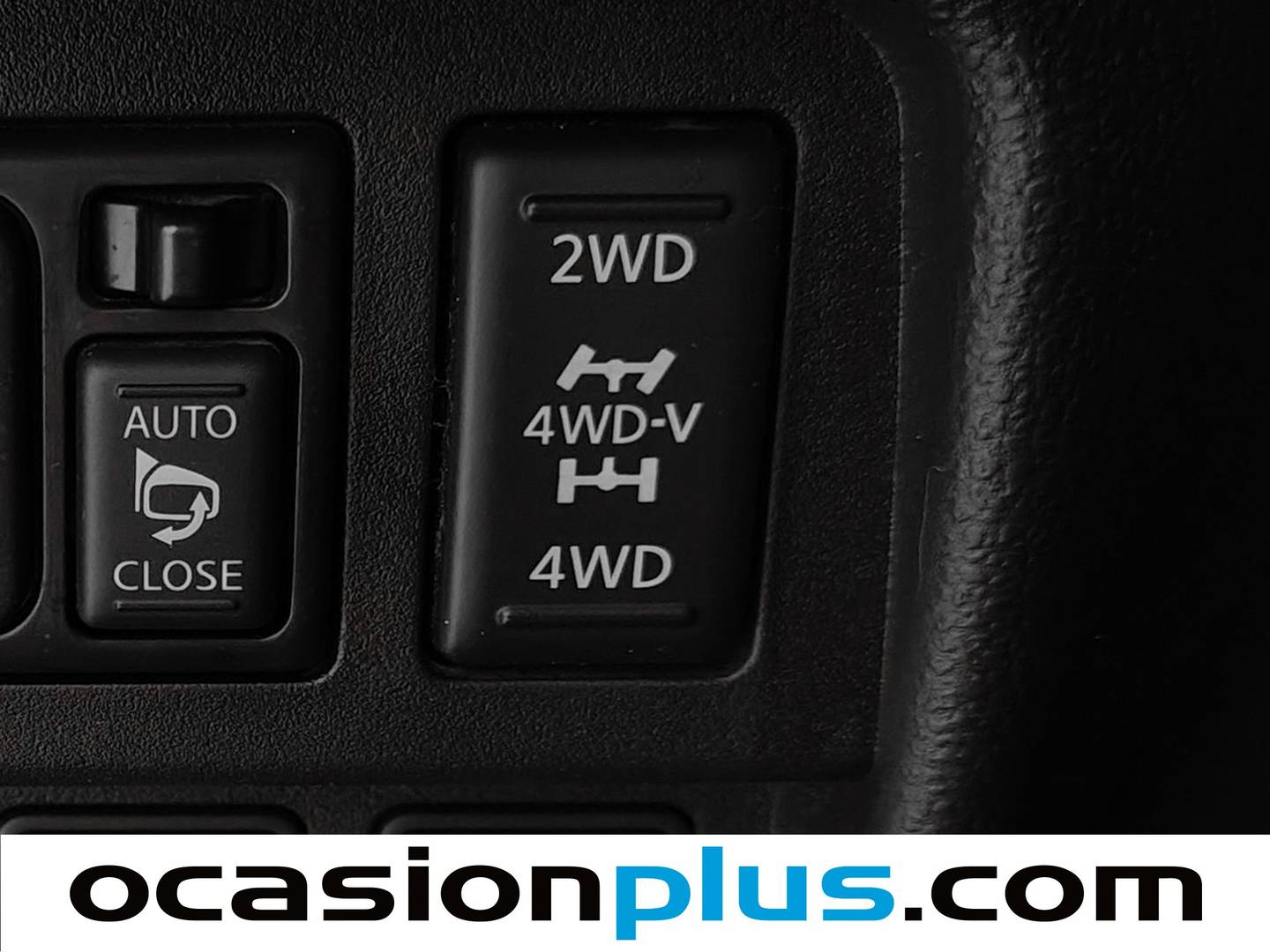 Extras y acabados del Nissan JUKE Nissan Juke 1.6 DIG-T Nismo RS 4x4 XTronic (214 CV)