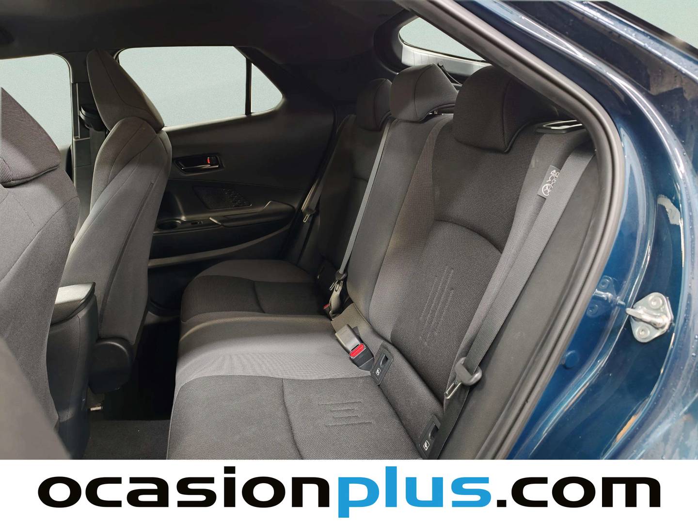Foto asientos traseros Toyota C-HR Toyota C-HR 140H Advance (140 CV)