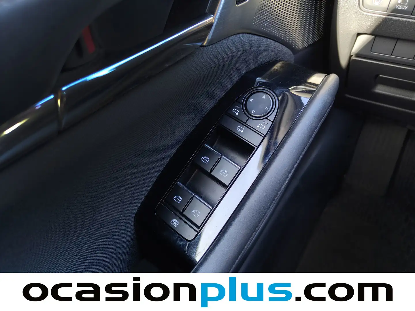 Foto Mazda Mazda3 Mazda Mazda 3 2.0 SKYACTIV-G Zenith (122 CV)