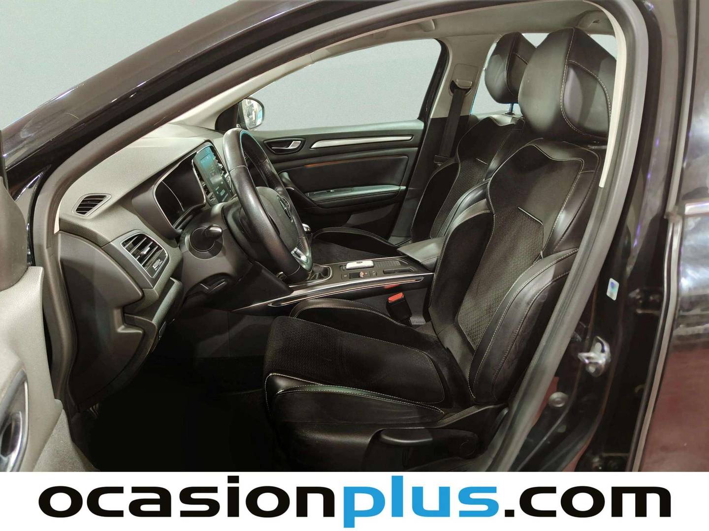 Foto asientos delanteros Renault Mégane Renault Megane Zen Energy TCe (130 CV)