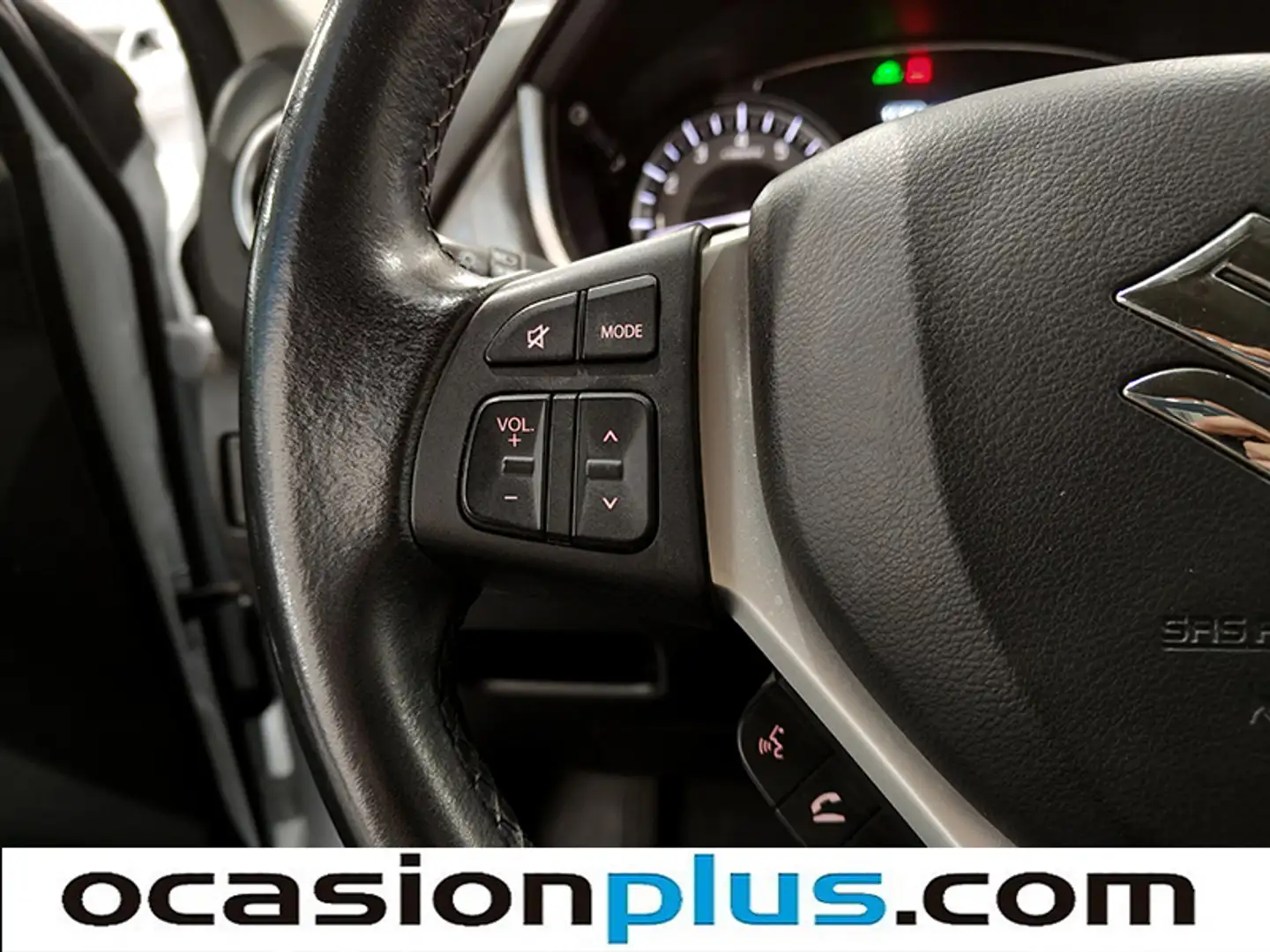 Foto Suzuki Vitara Suzuki Vitara 1.4 Turbo Mild Hybrid GLX 4WD Auto(129 CV)