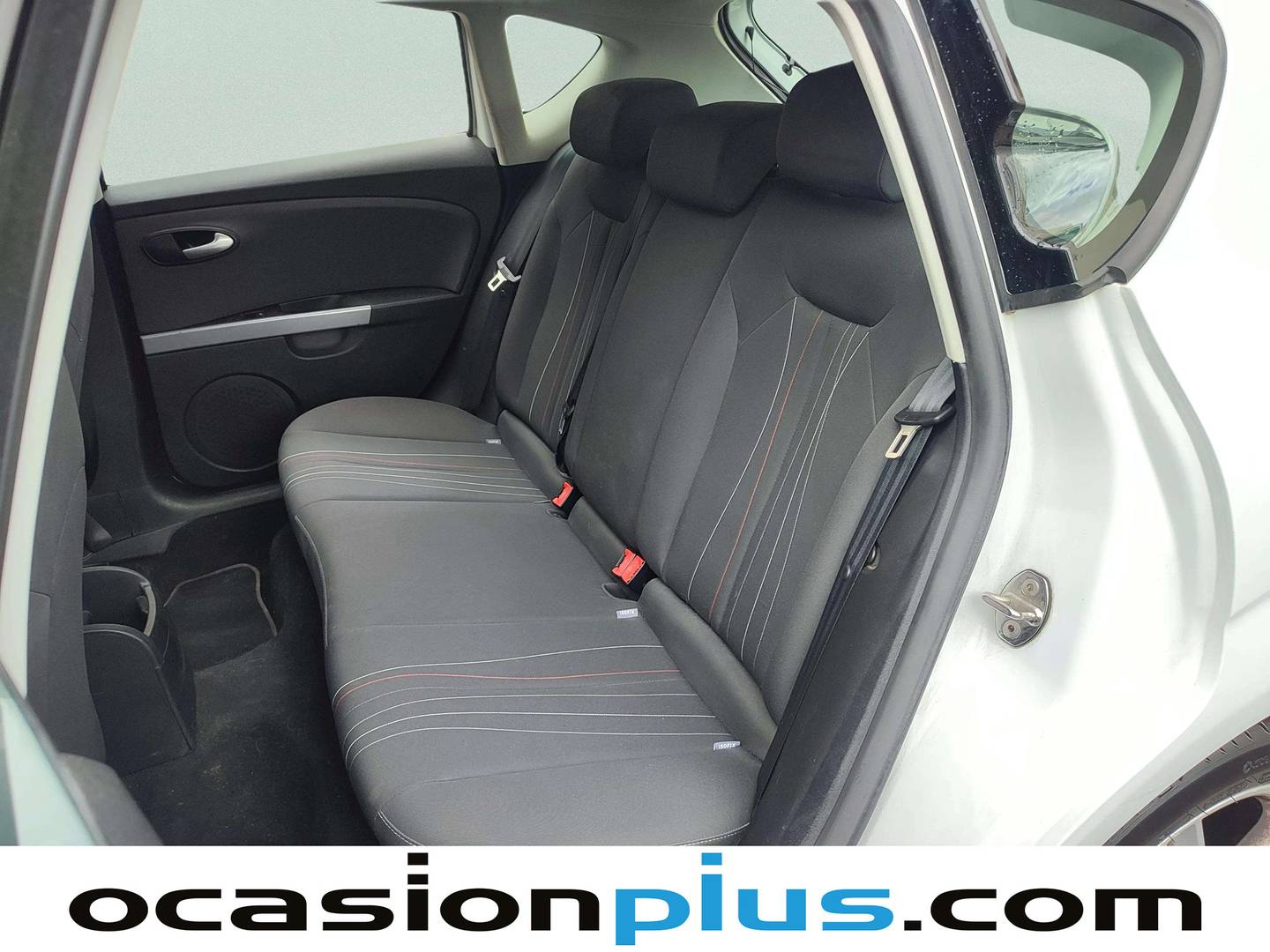 Foto asientos traseros Seat León Seat León 1.6 TDI Style Copa DSG (105 CV)