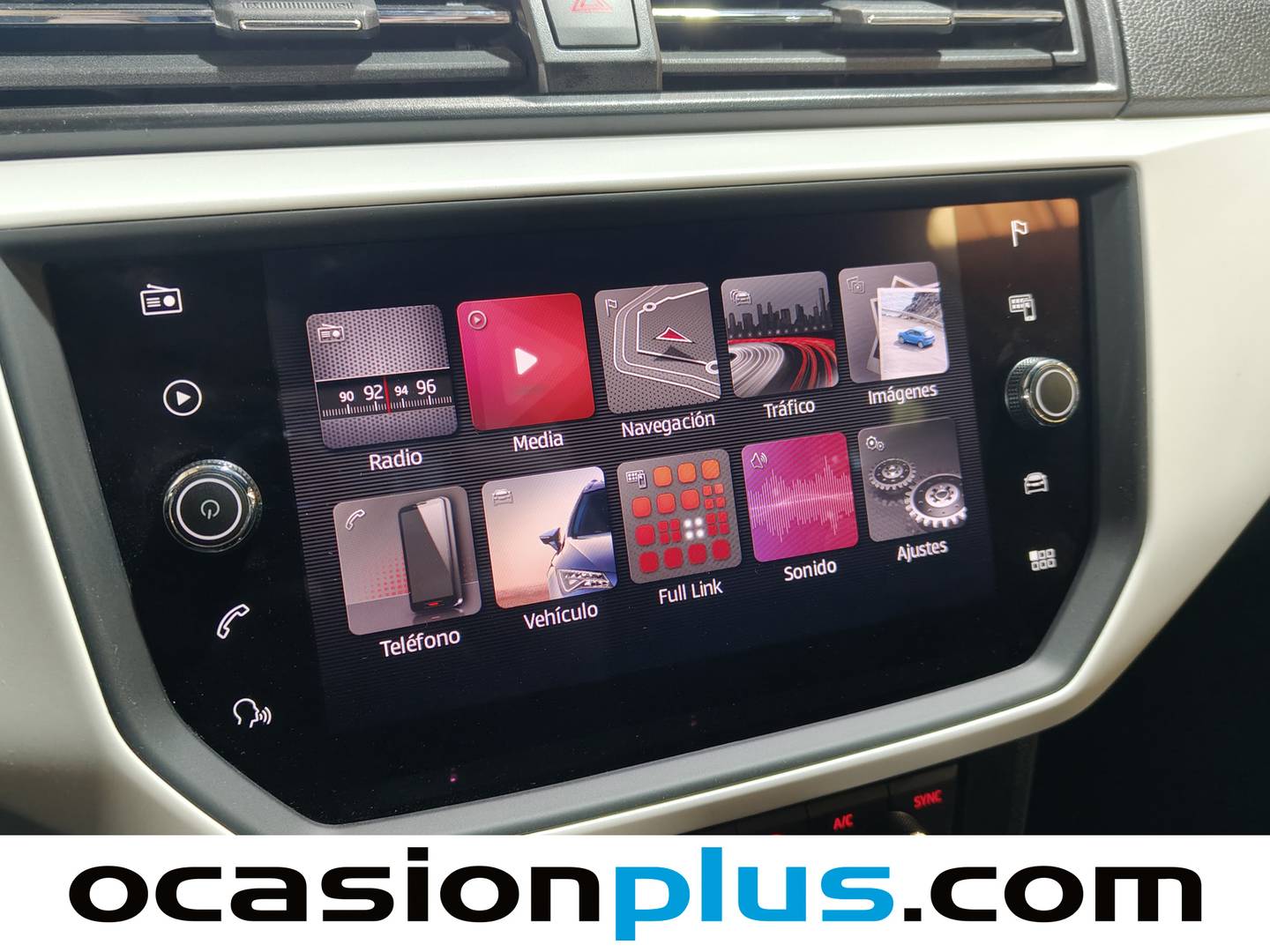 Foto Seat Arona SEAT Arona 1.0 TSI Ecomotive Xcellence Edition (115 CV)