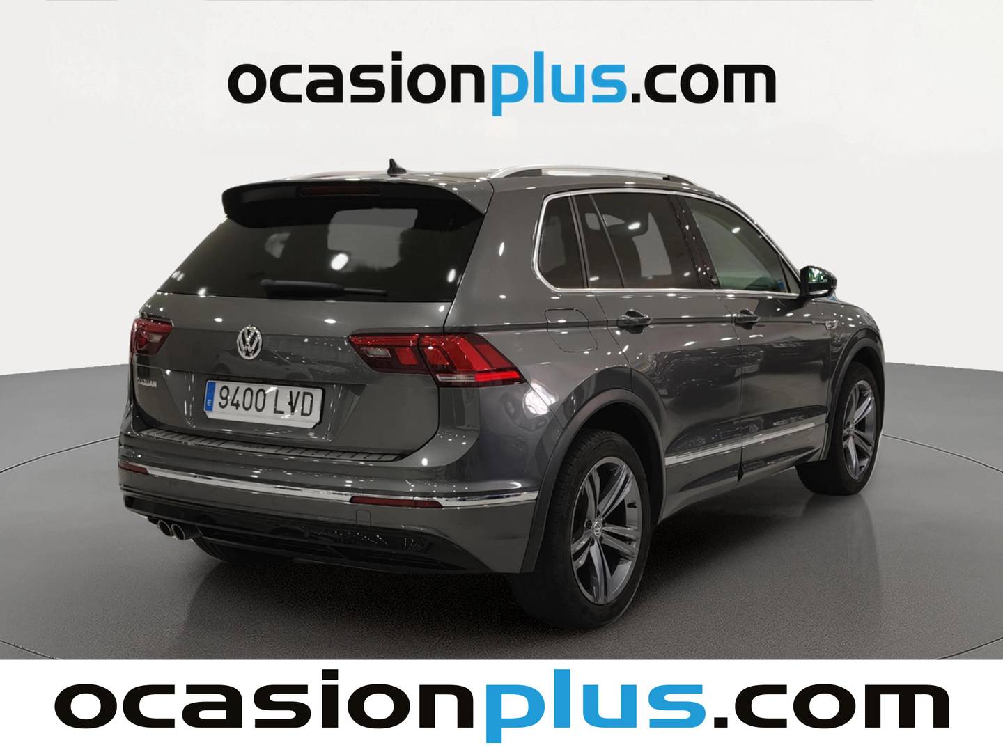 Foto trasera Volkswagen Tiguan Volkswagen Tiguan Sport 2.0 TDI 4Motion (190 CV) DSG Pack R-Line derecha