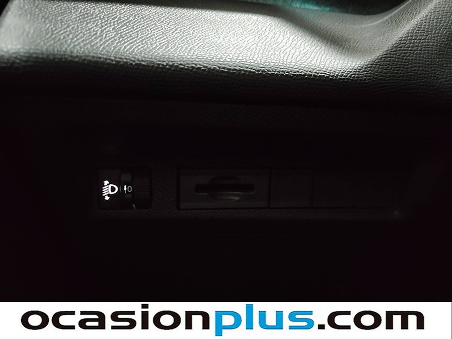 Foto Peugeot 308 Peugeot 308 BlueHDi 130 S&S Allure  (130 CV)