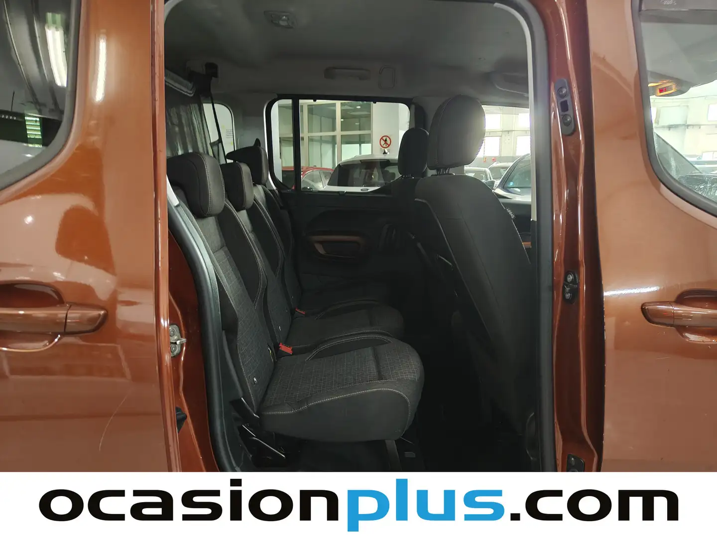 Foto Peugeot Rifter Peugeot Rifter BlueHDi 100 GT Line Standard (100 CV)